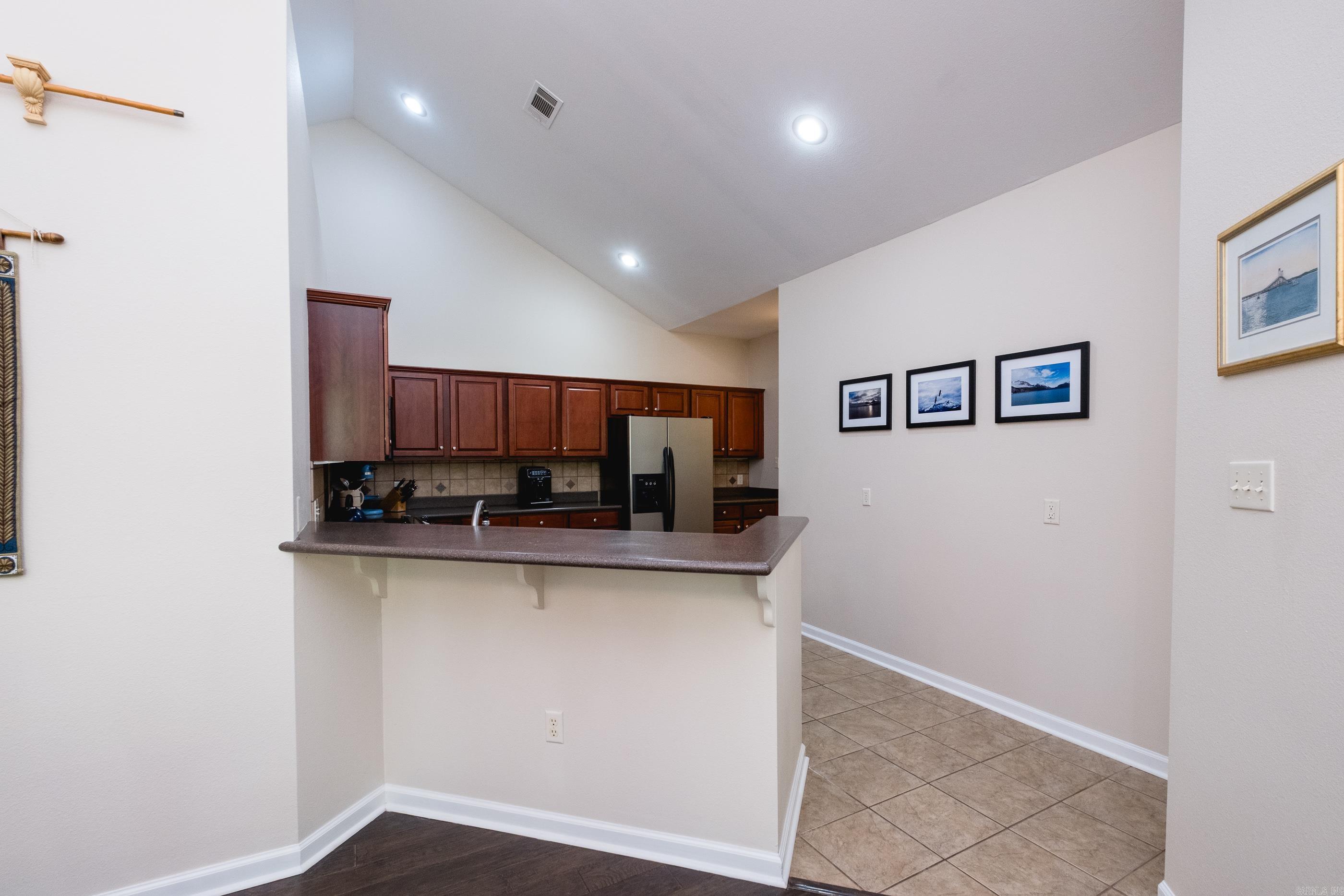 MOUNTAIN TERRACE ESTATES TOWNHOM - Residential