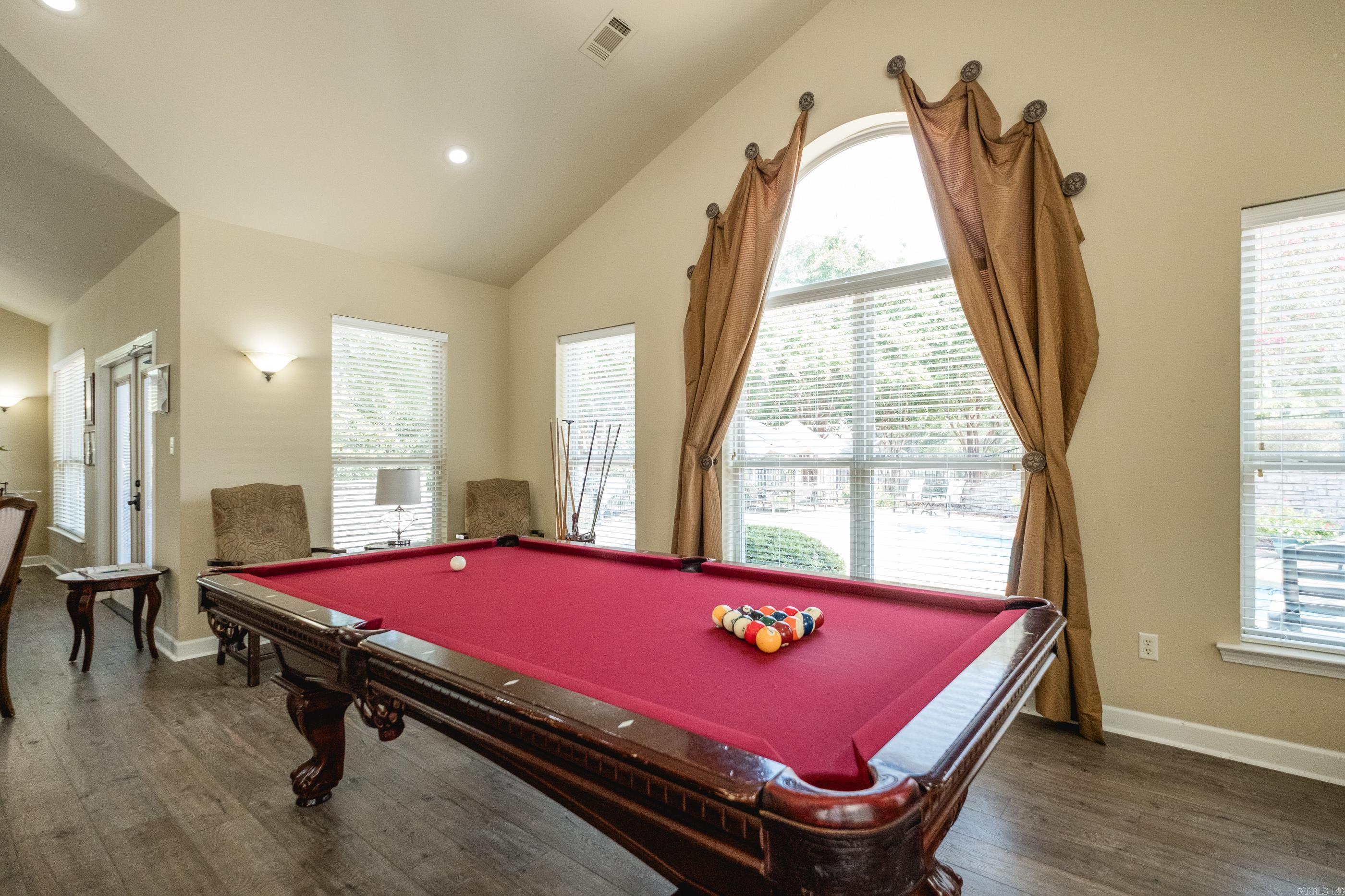 MOUNTAIN TERRACE ESTATES TOWNHOM - Residential