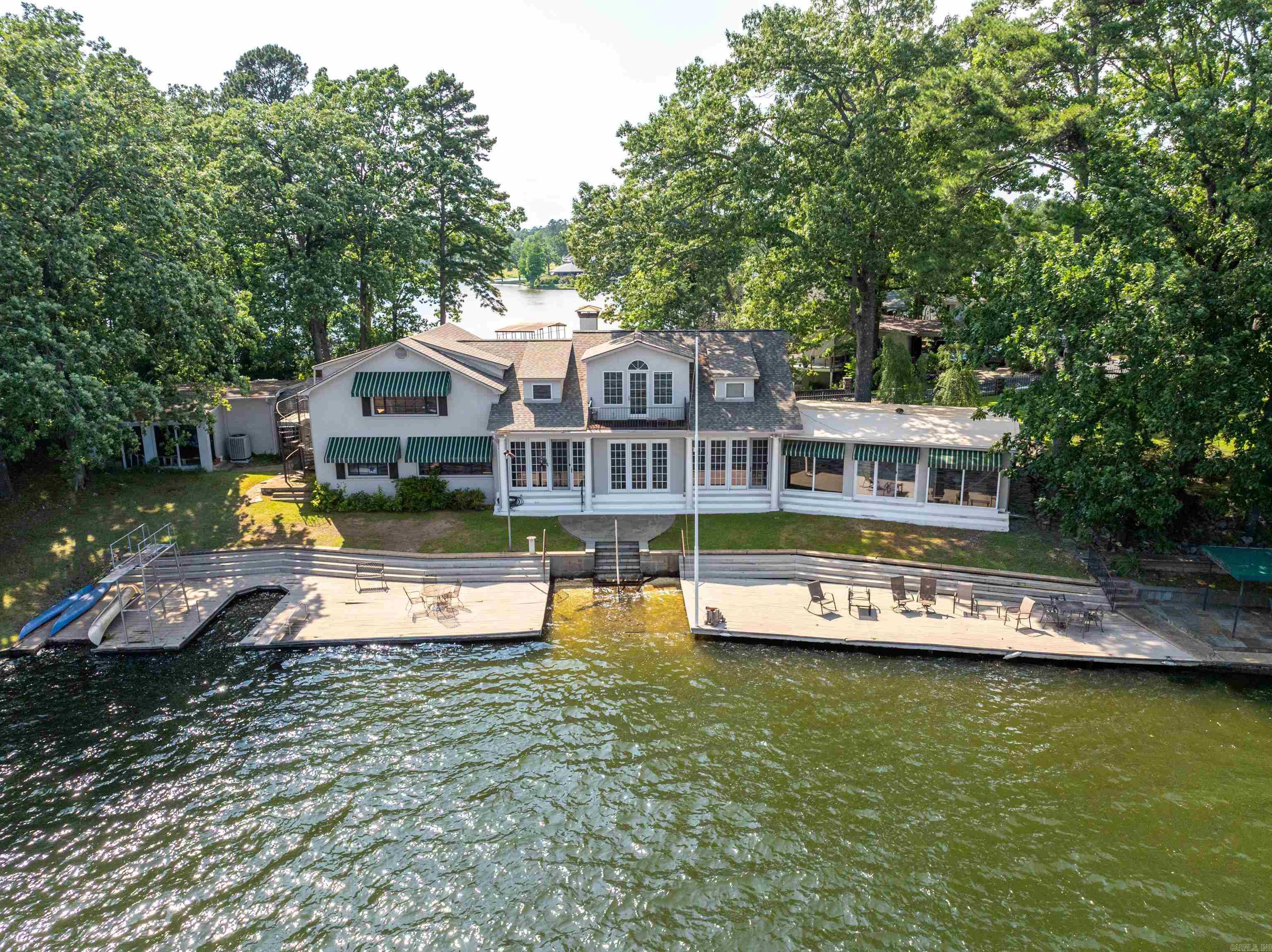 BASKIN, H.F. - Residential
