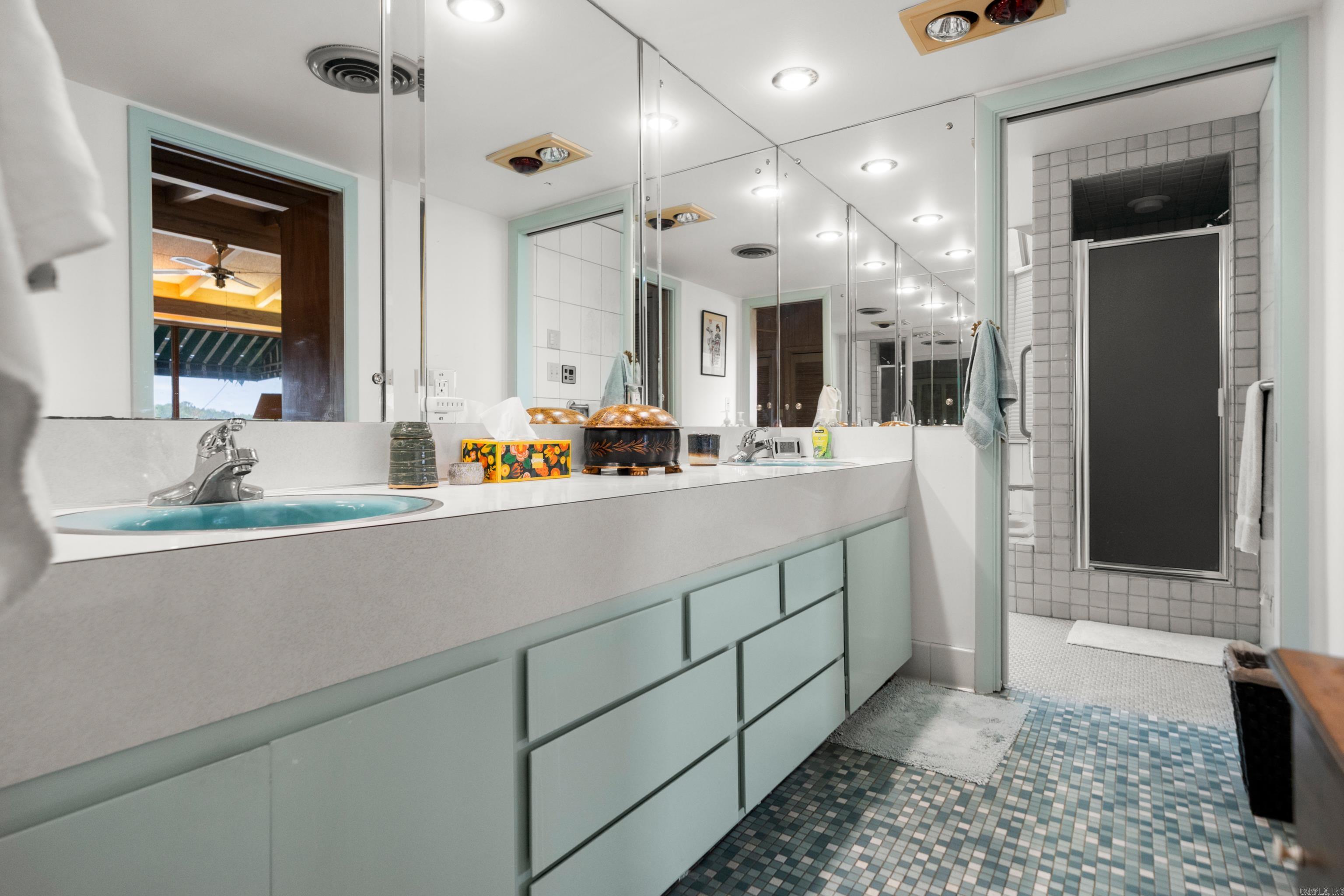 BASKIN, H.F. - Residential