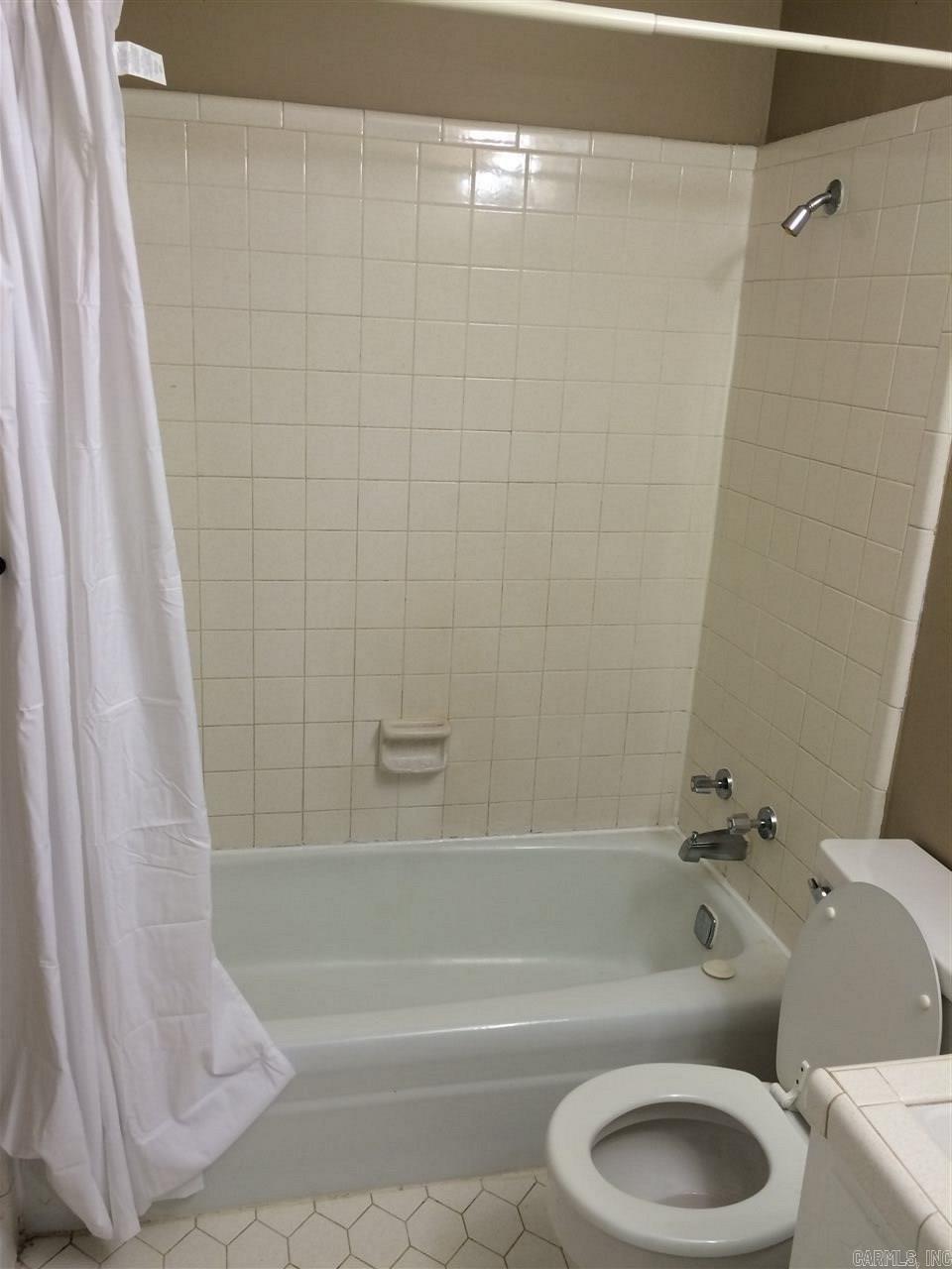 Pulaski Heights - Residential Lease