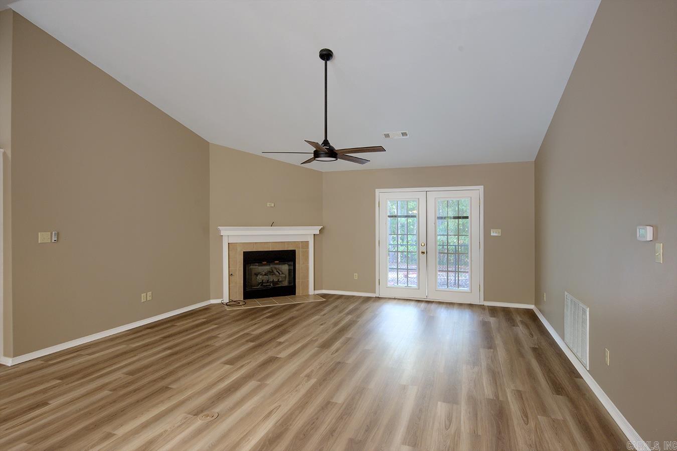 Cresta - Residential