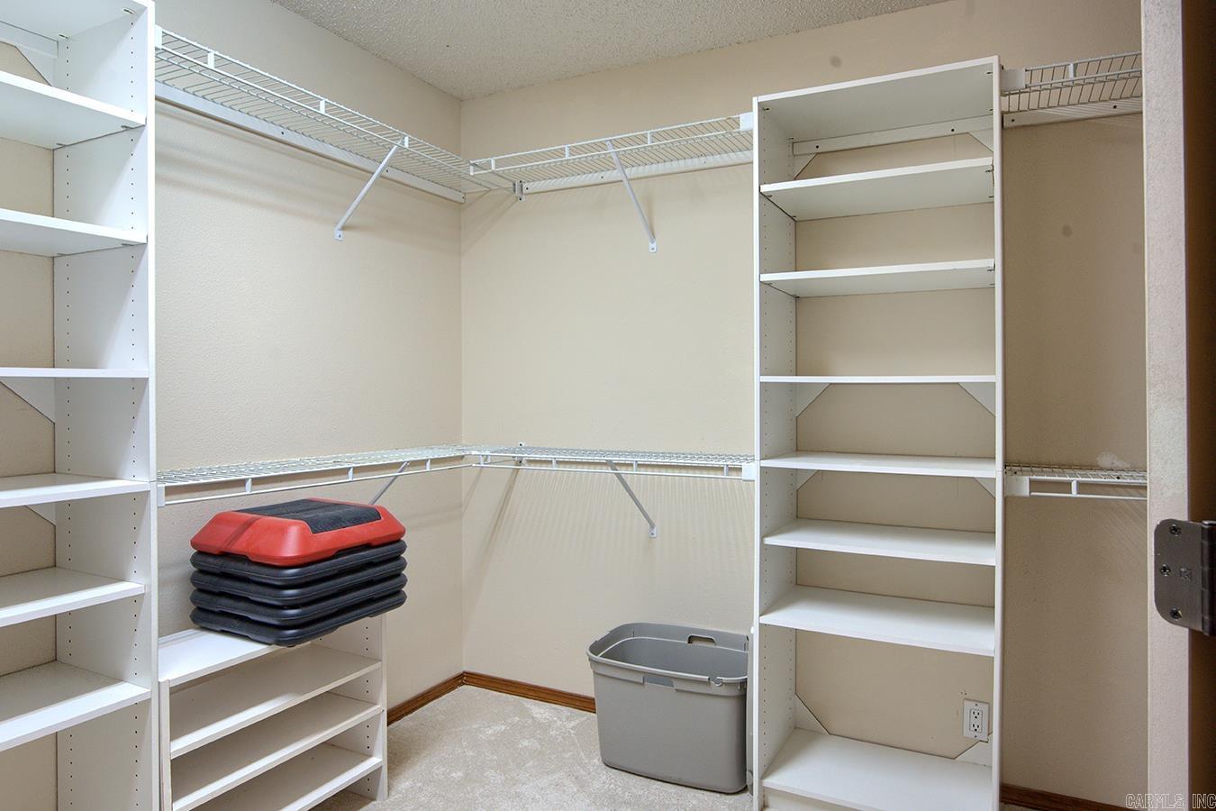 PALISANDRO - Residential