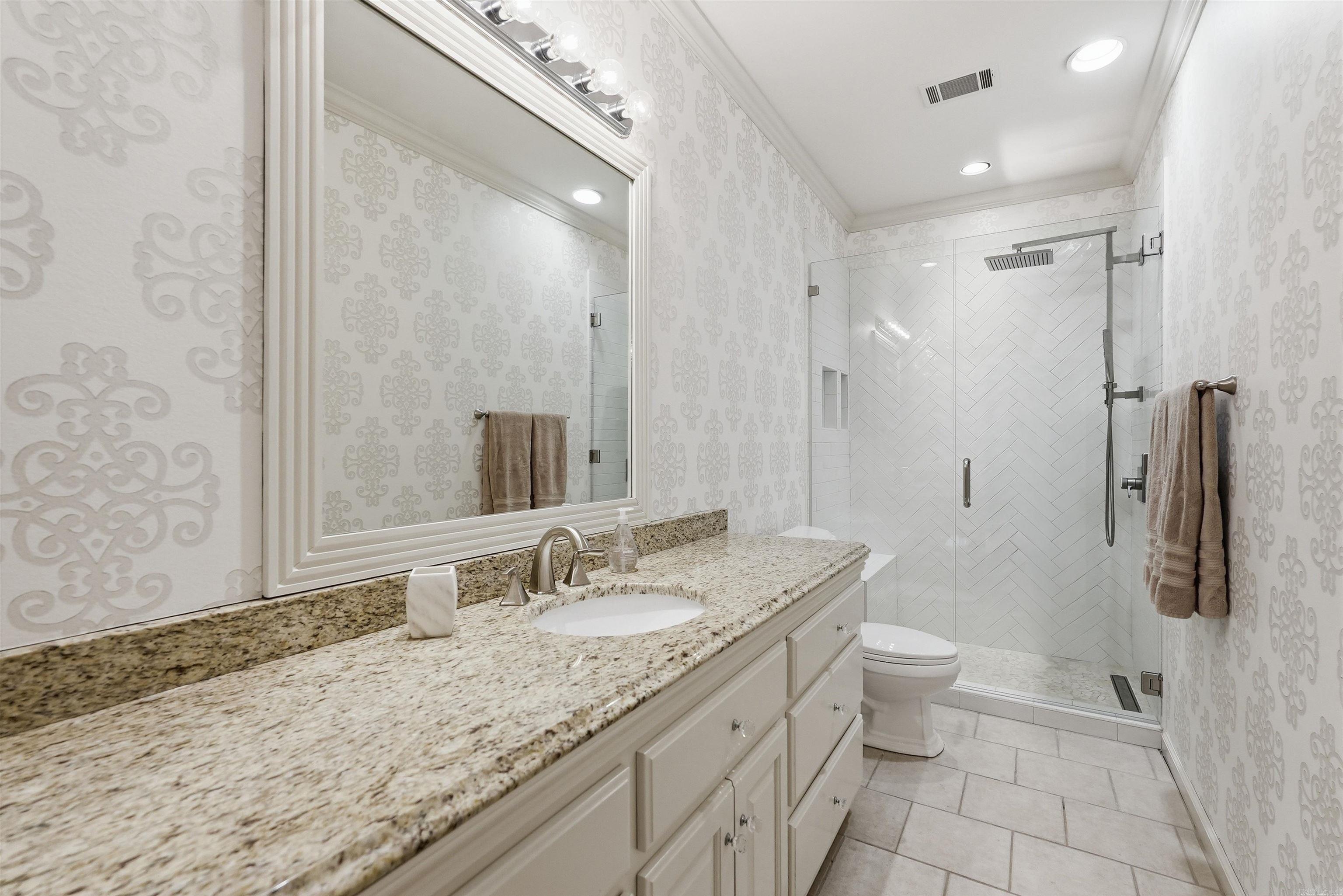 HICKORY CREEK - Residential