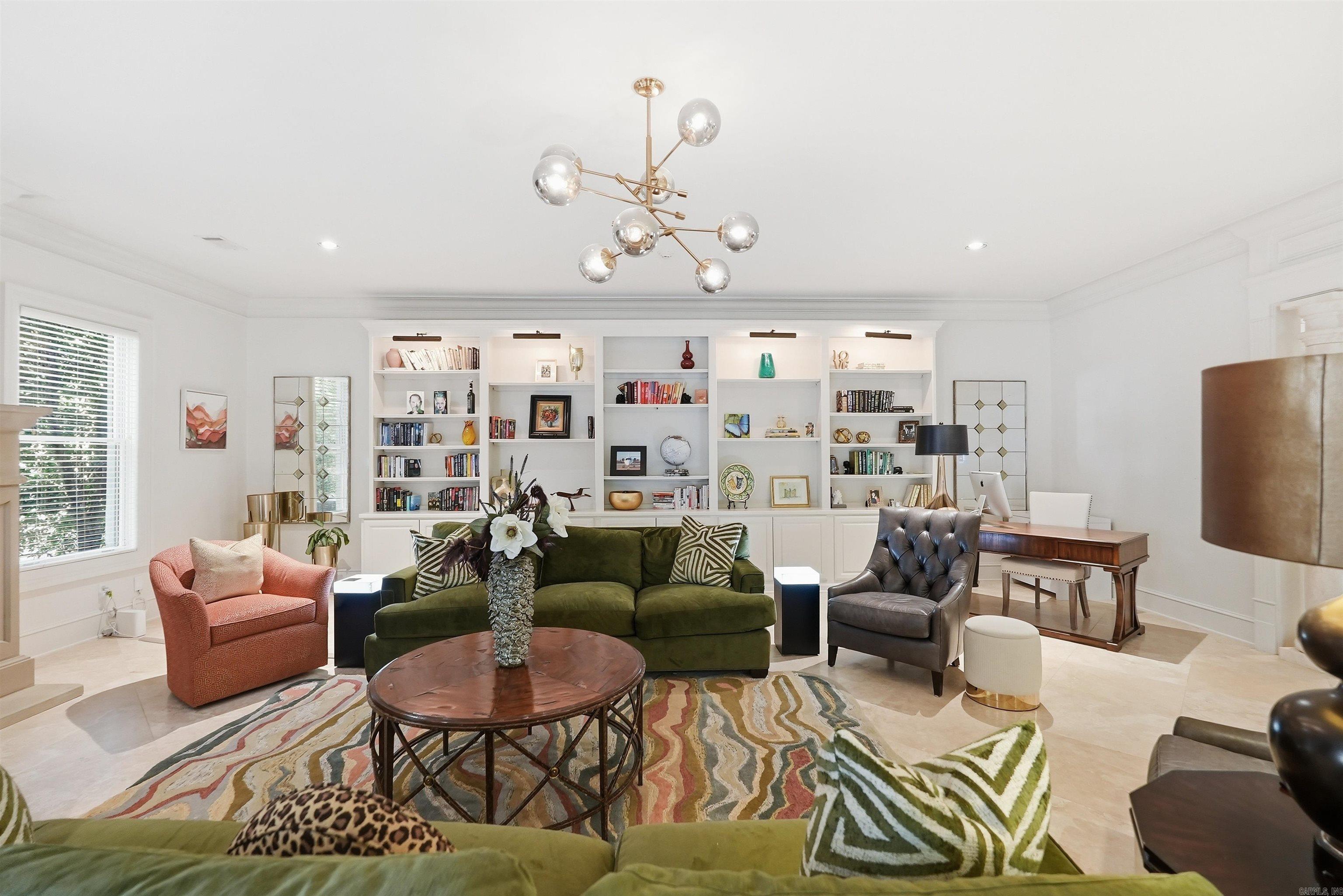 HICKORY CREEK - Residential