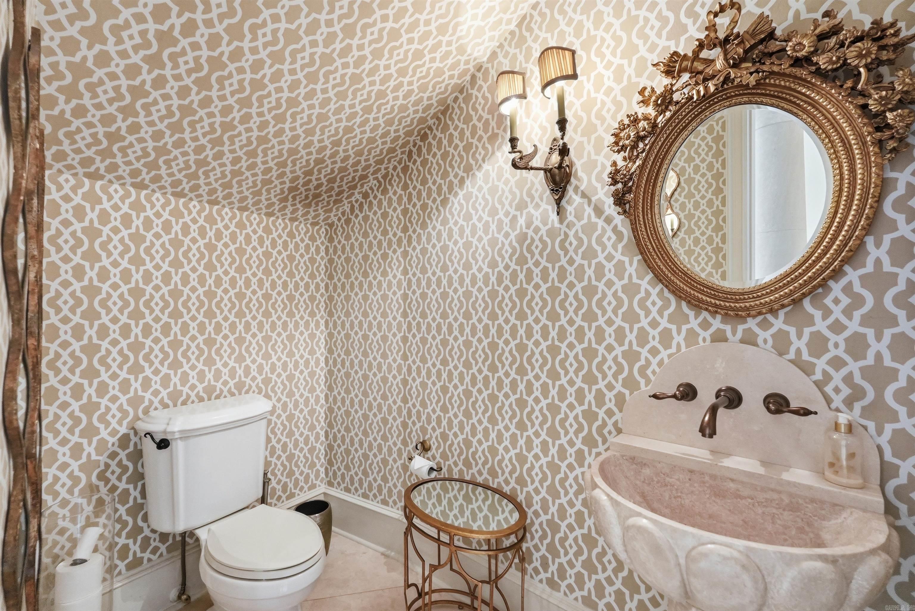 HICKORY CREEK - Residential