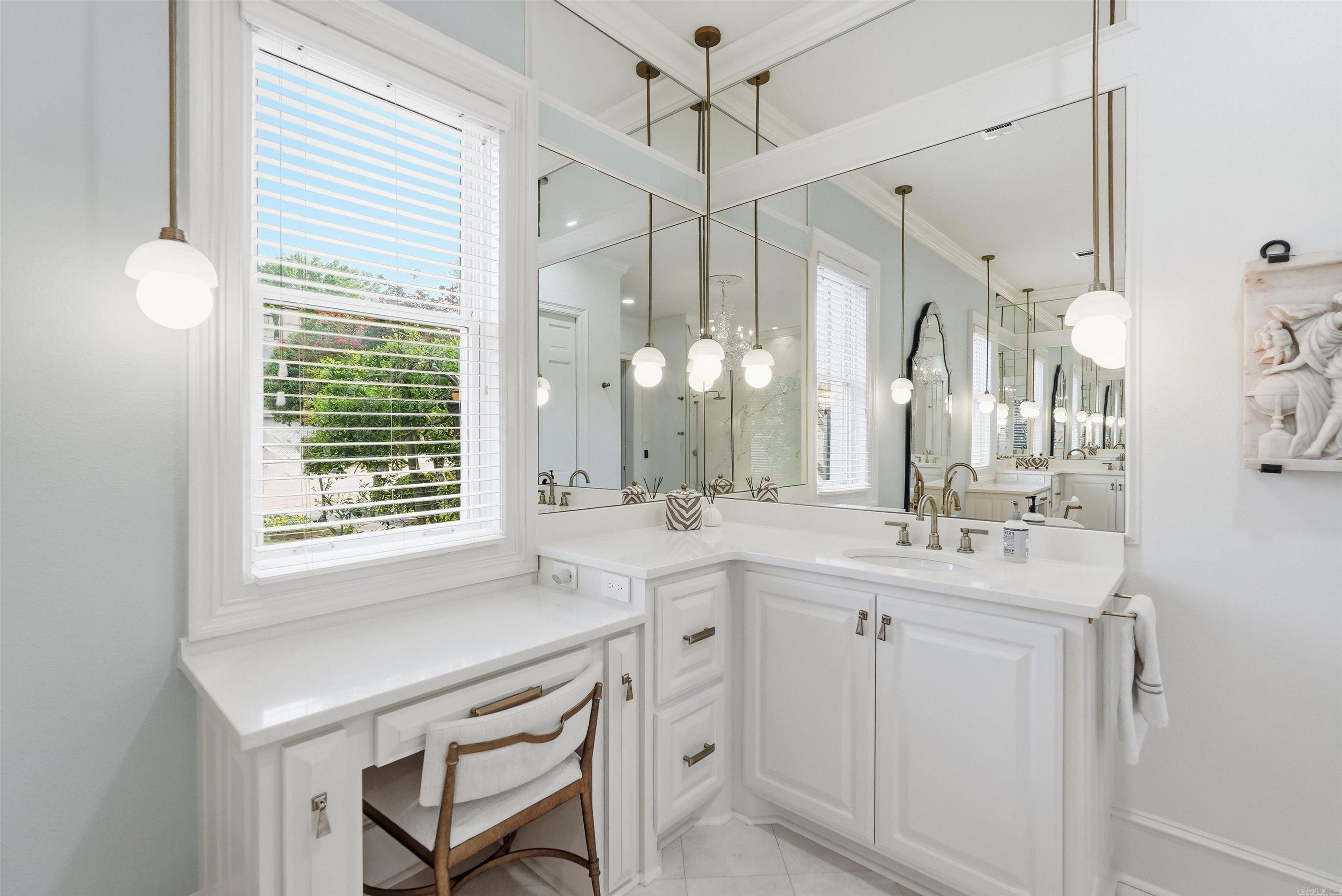 HICKORY CREEK - Residential