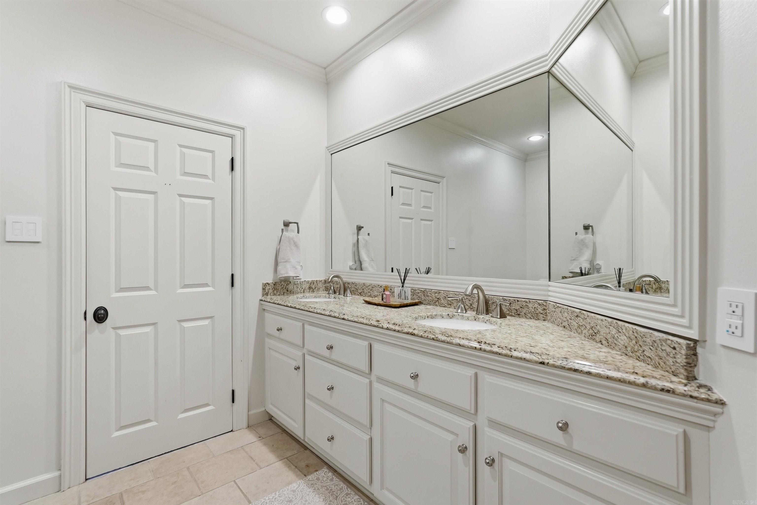 HICKORY CREEK - Residential