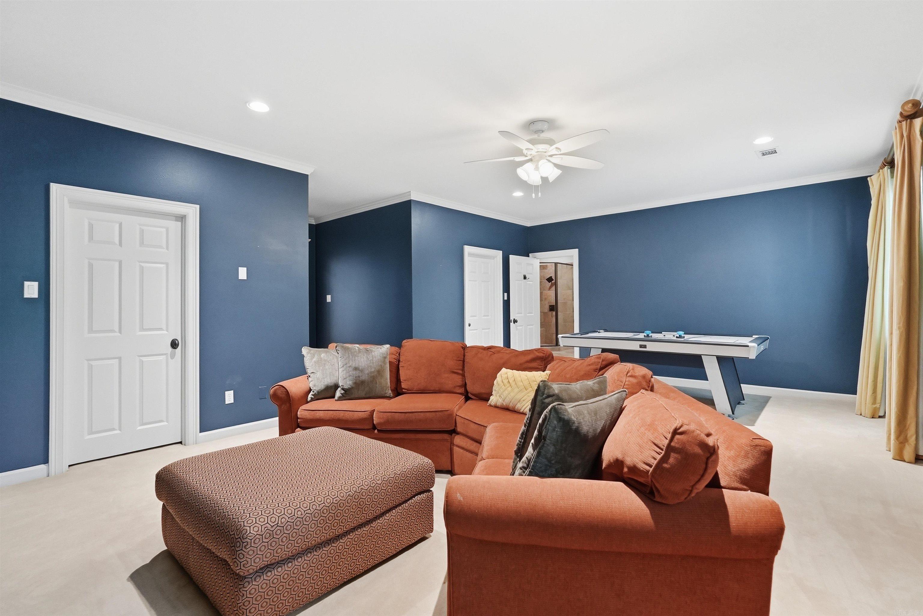 HICKORY CREEK - Residential