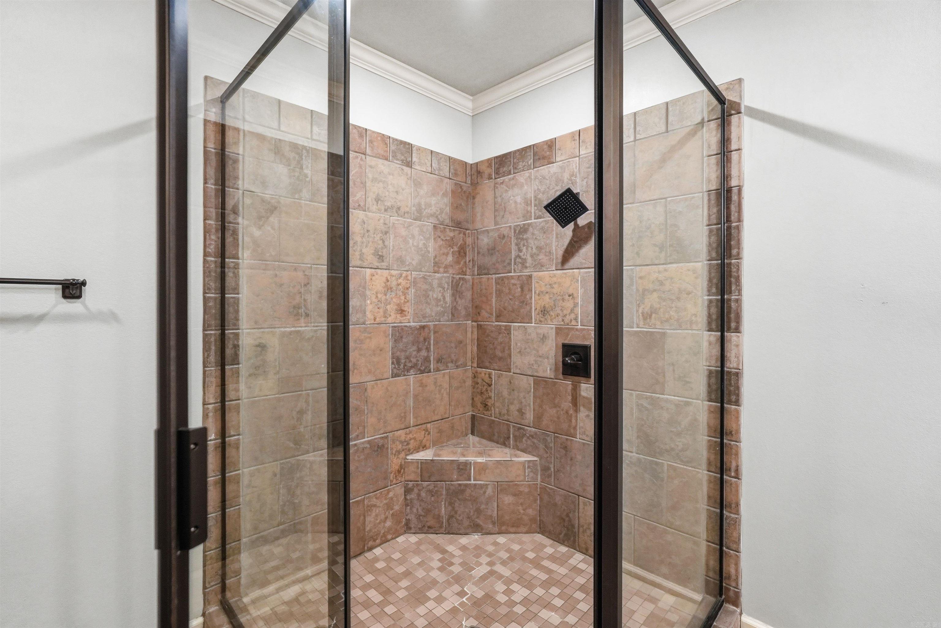 HICKORY CREEK - Residential