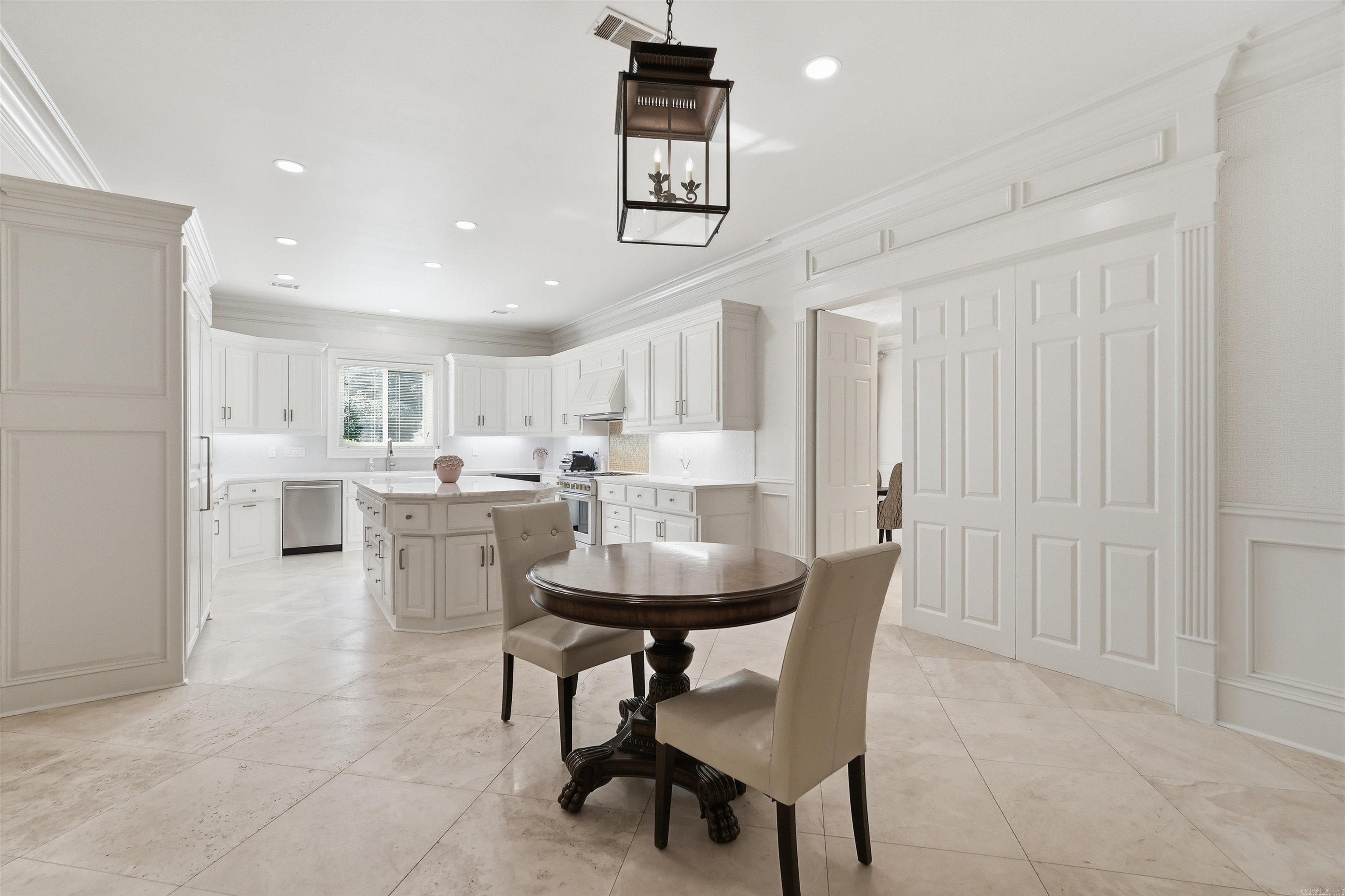 HICKORY CREEK - Residential