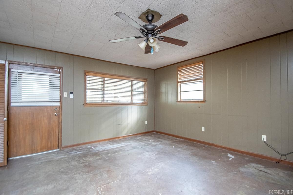 HILLSIDE - Residential