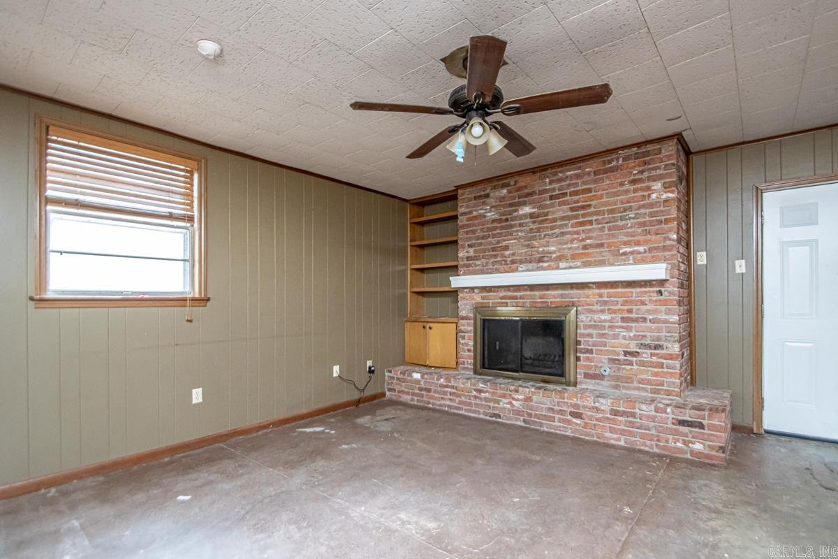 HILLSIDE - Residential