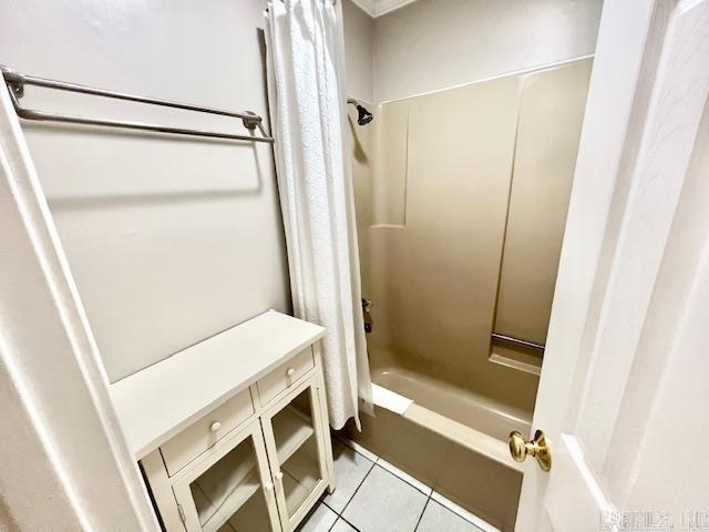 ROLLING OAKS - Residential