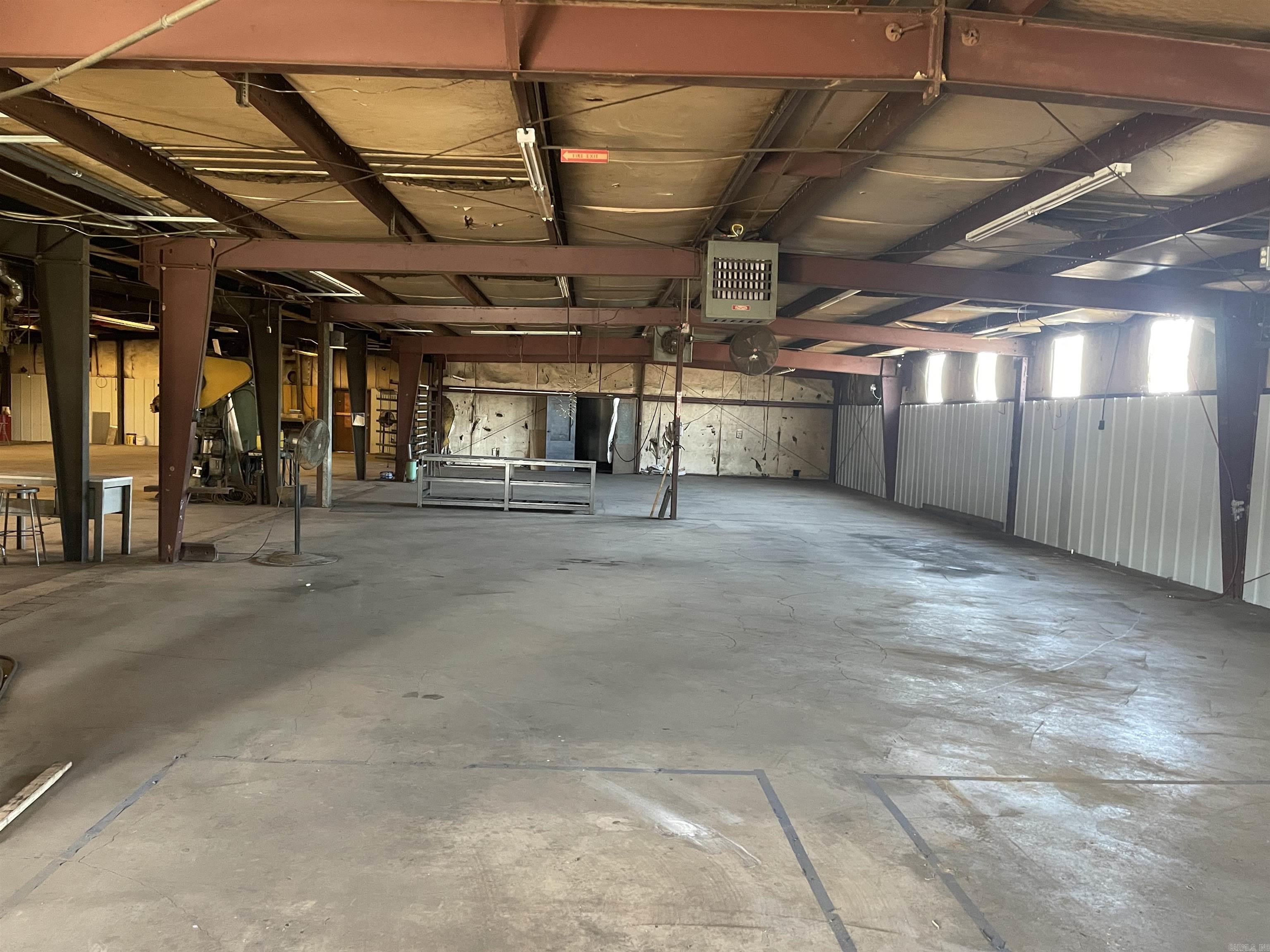 Town of Vilonia College - Commercial Sale