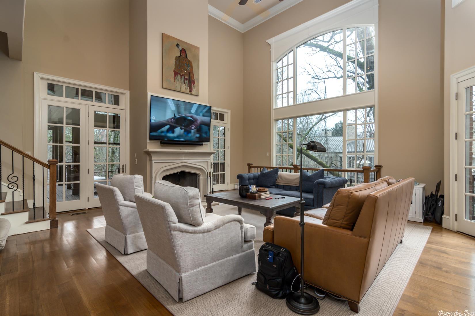 ST JOHNS WOOD - Residential