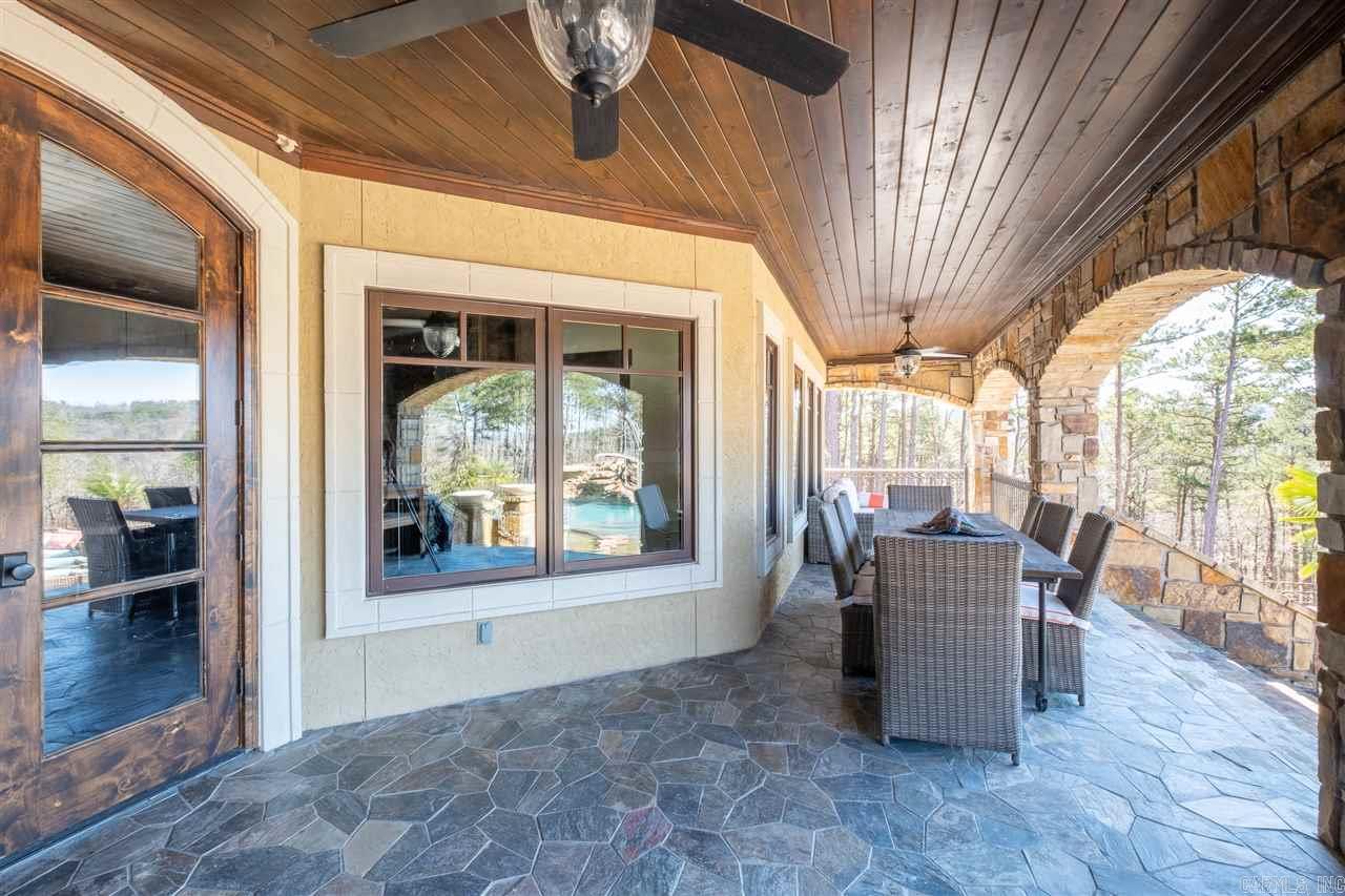 CHENAL DOWNS - Residential