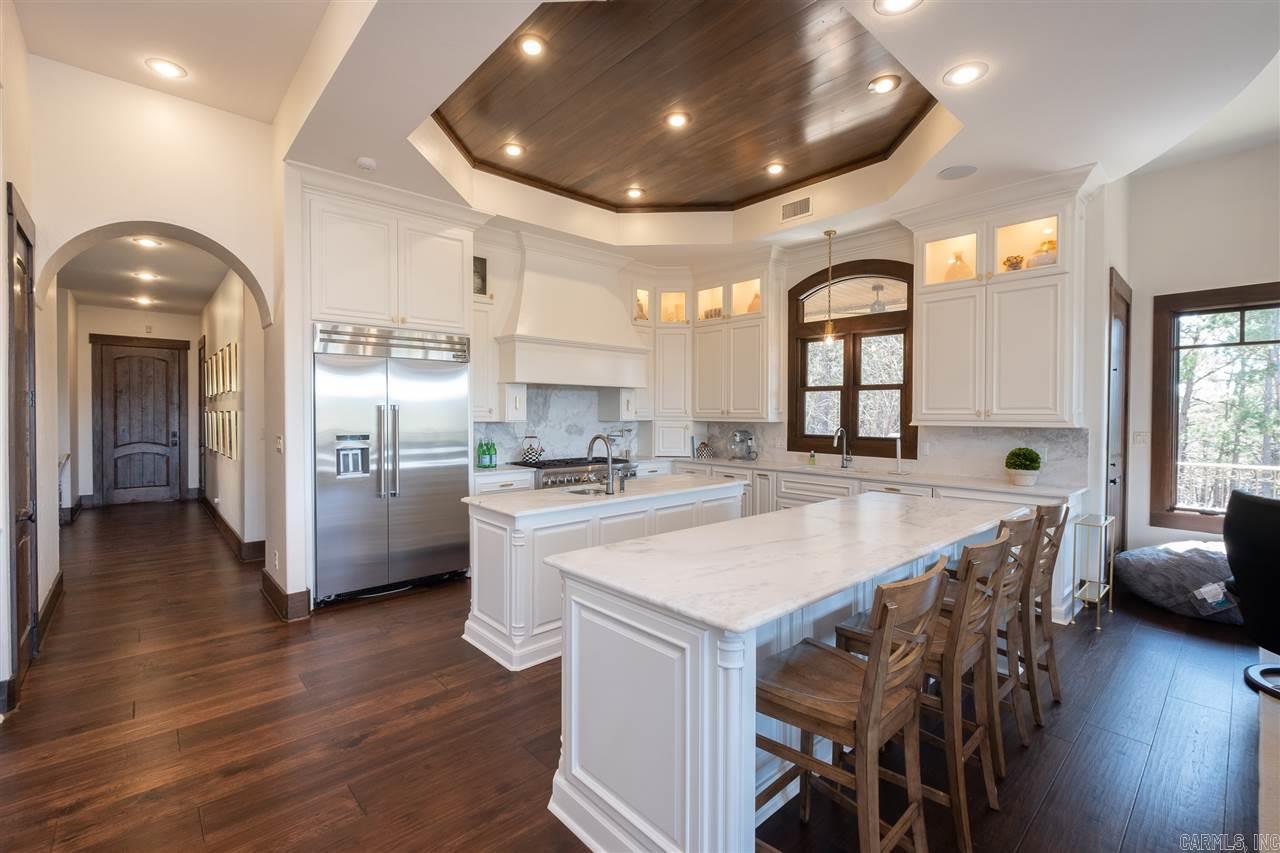 CHENAL DOWNS - Residential