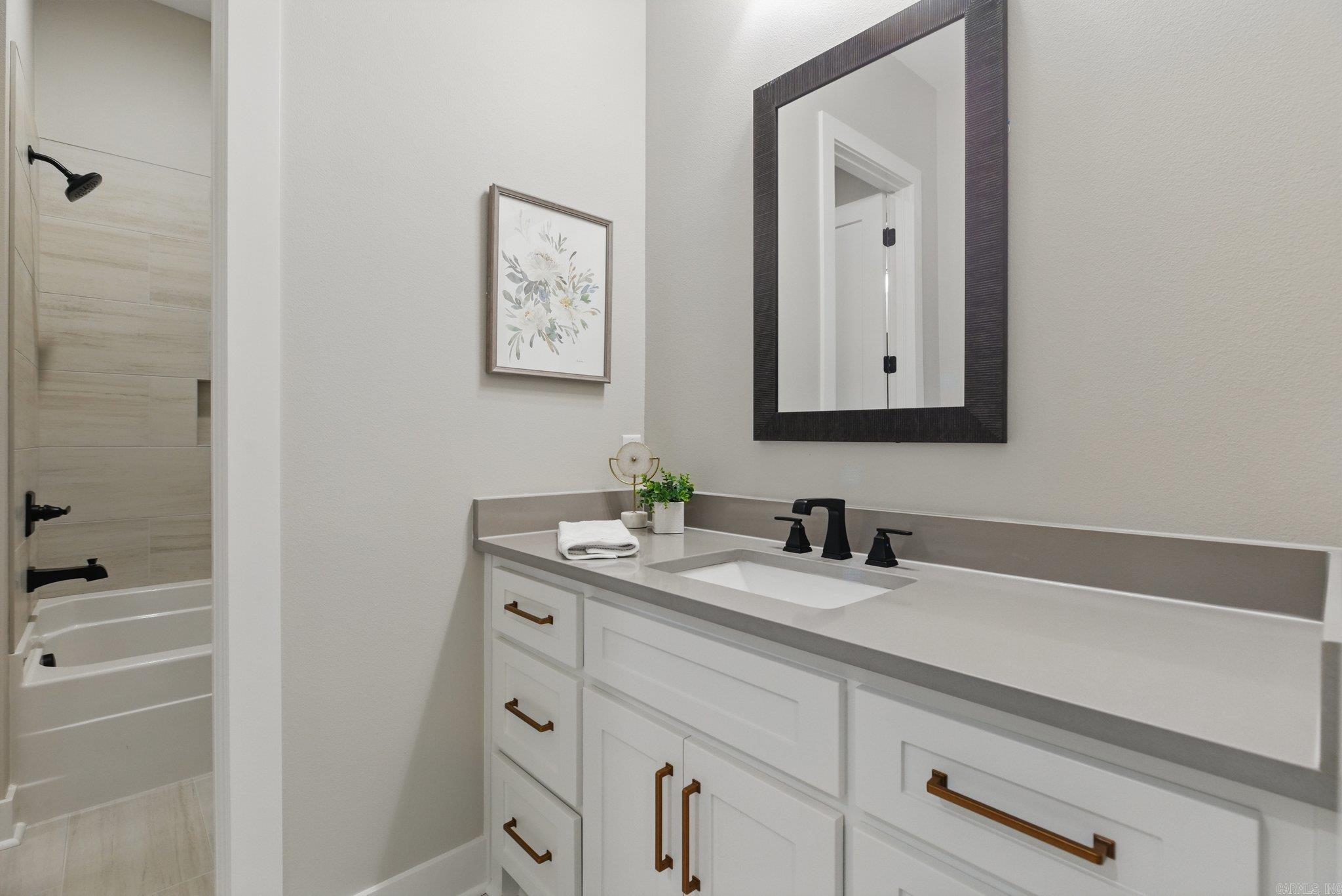 WATERVIEW ESTATES - Residential