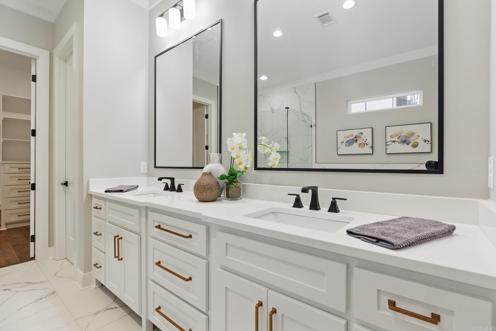 WATERVIEW ESTATES - Residential
