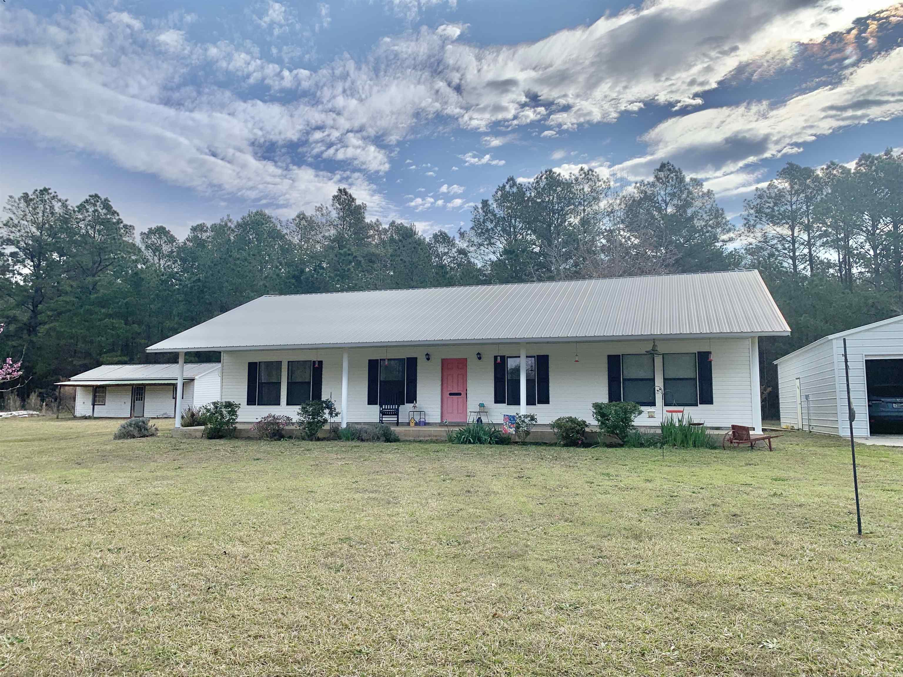 Lindsey - Residential