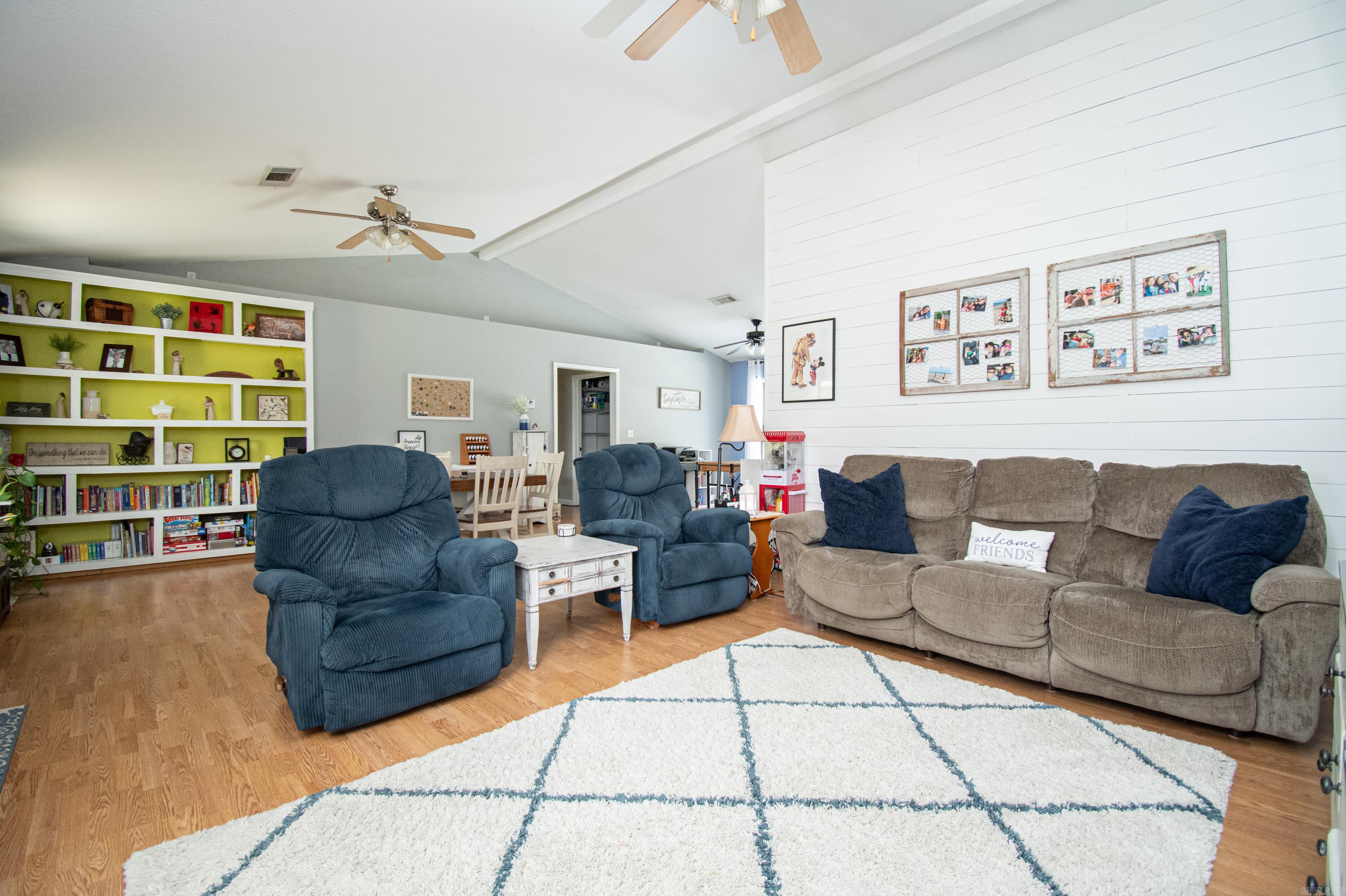 Lindsey - Residential