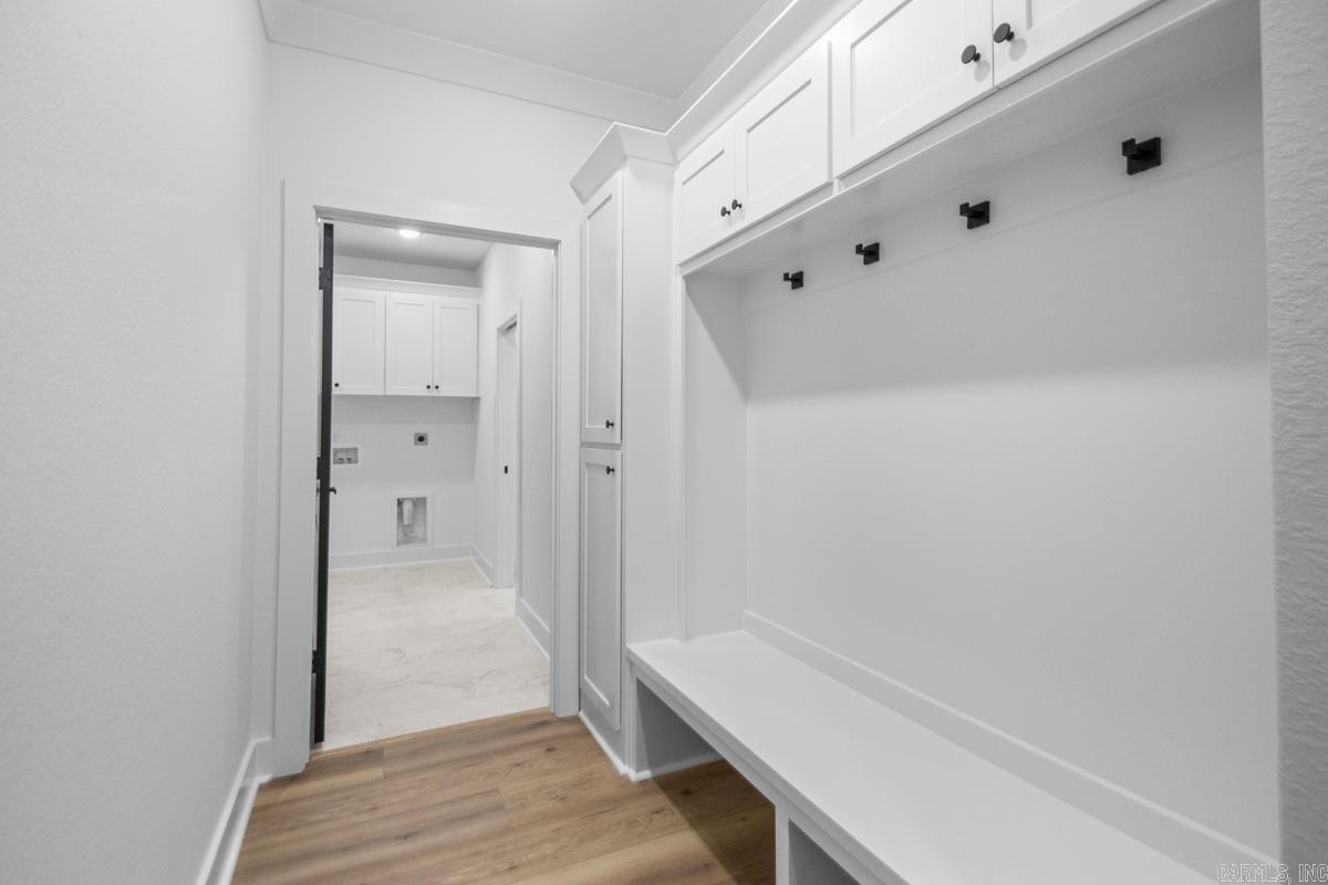 WINDRIDGE ESTATES PHASE 1 - Residential