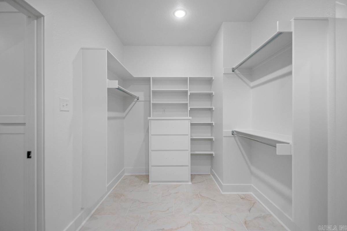 WINDRIDGE ESTATES PHASE 1 - Residential