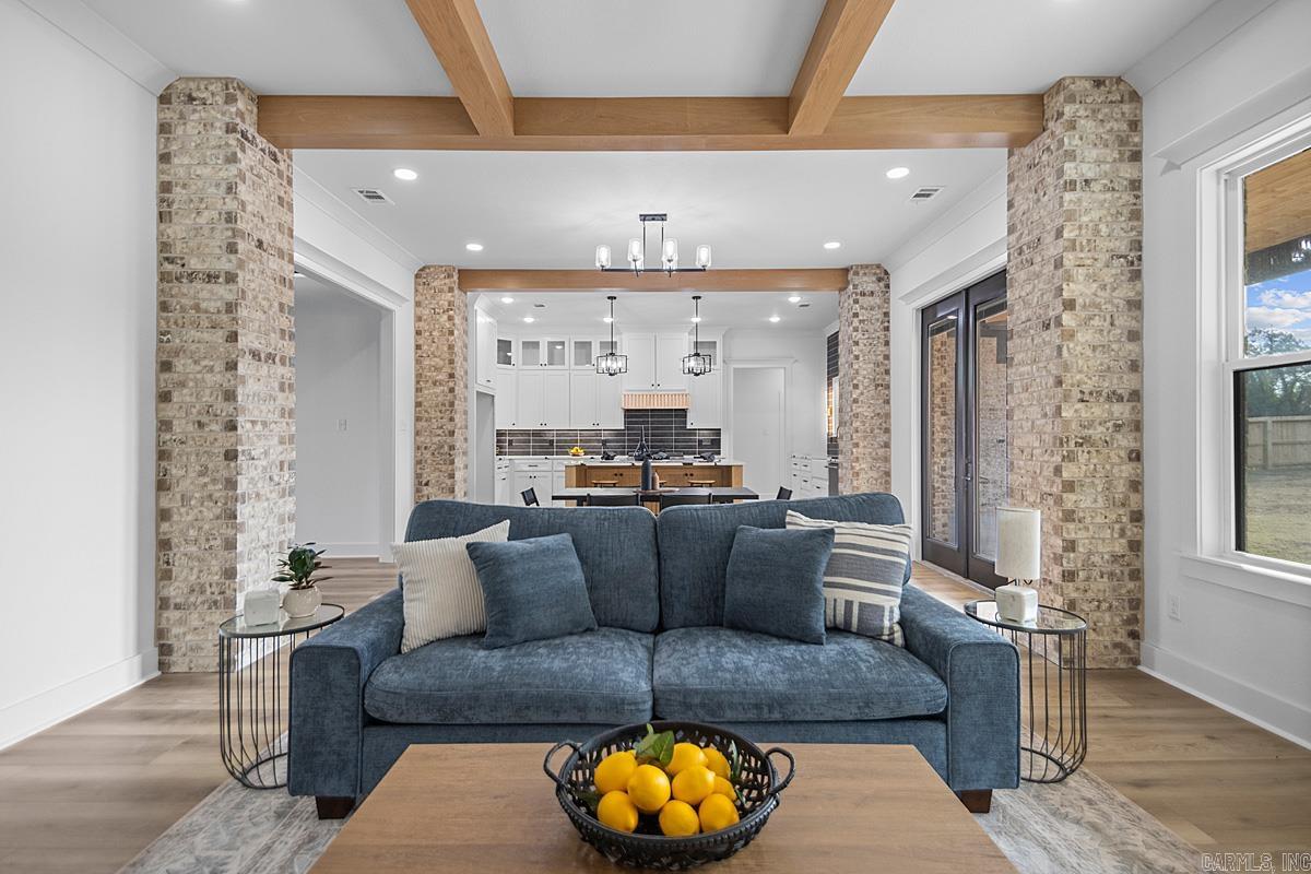 WINDRIDGE ESTATES PHASE 1 - Residential