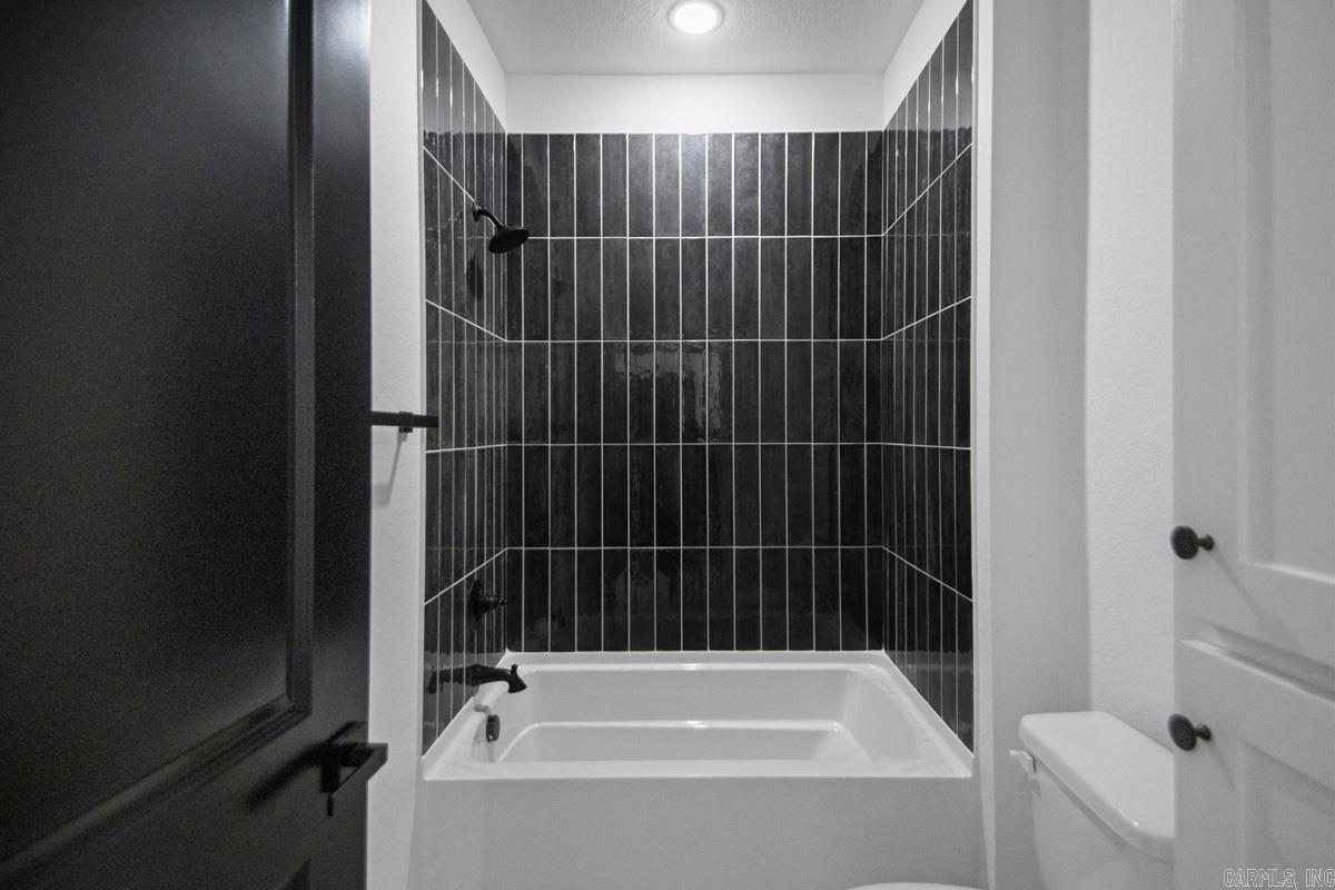 WINDRIDGE ESTATES PHASE 1 - Residential