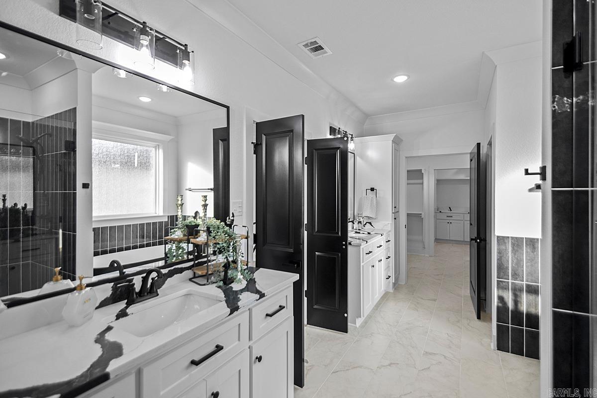 WINDRIDGE ESTATES PHASE 1 - Residential