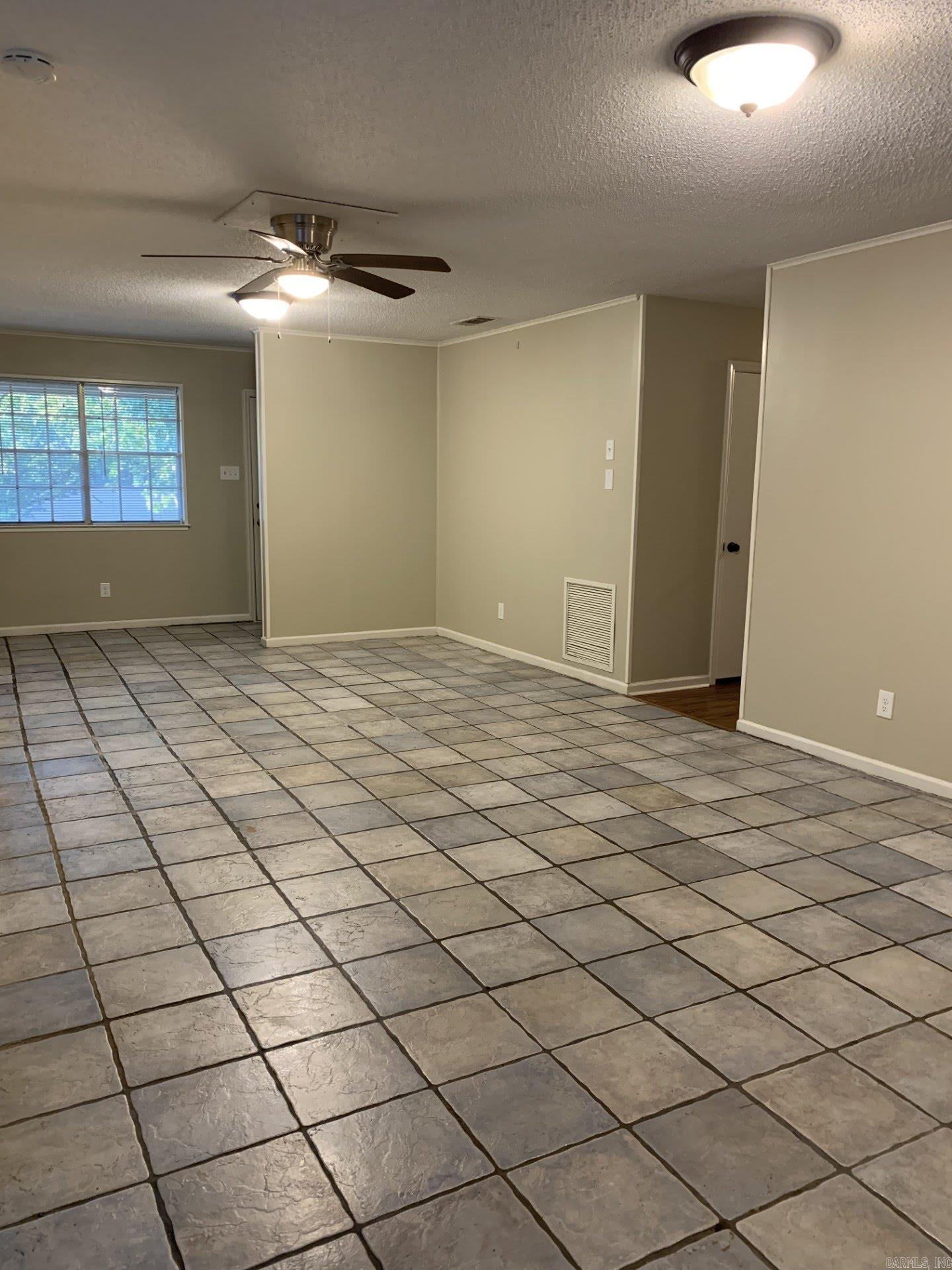 Pleasant View - Residential Lease