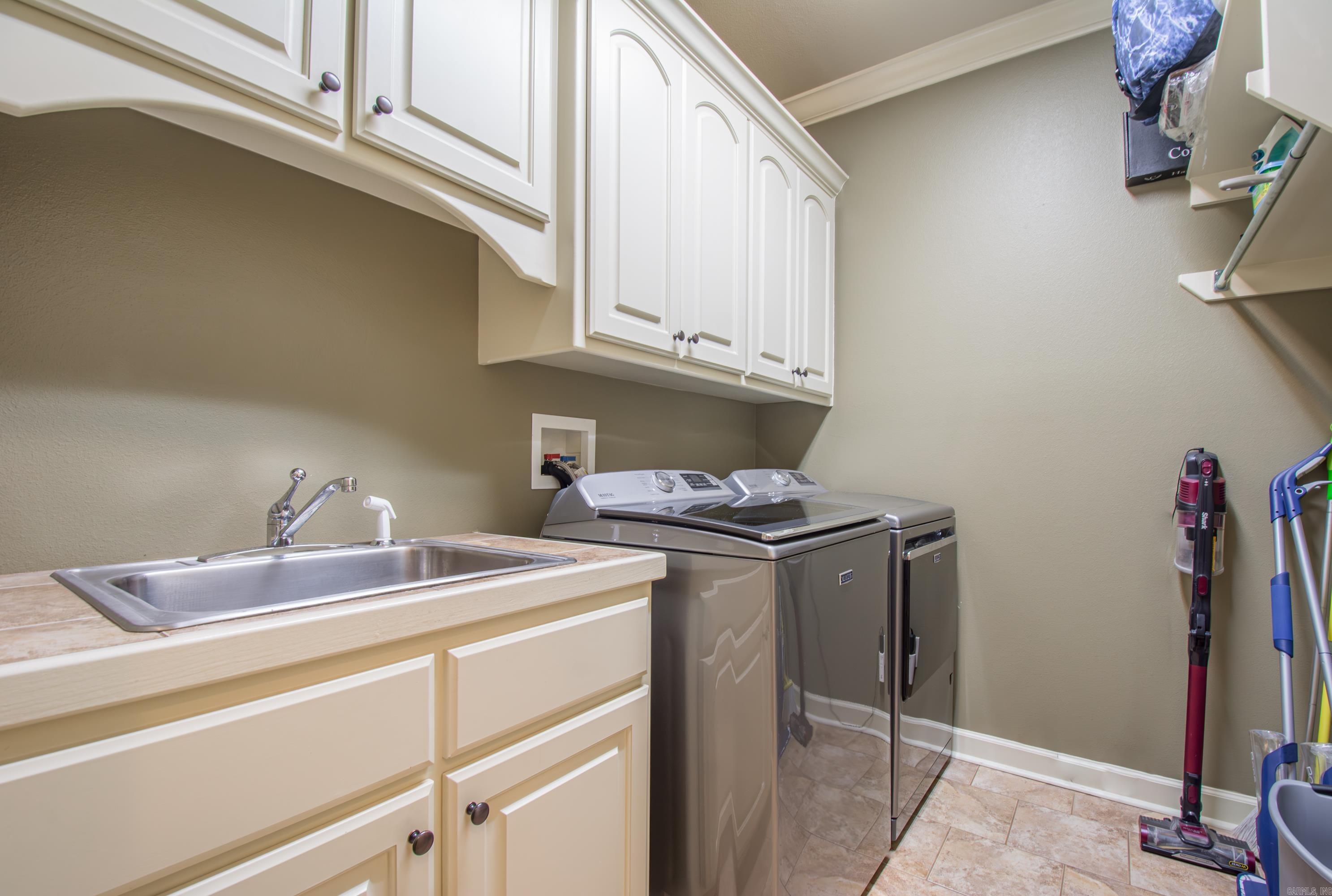 MAUMELLE VALLEY ESTATES - Residential