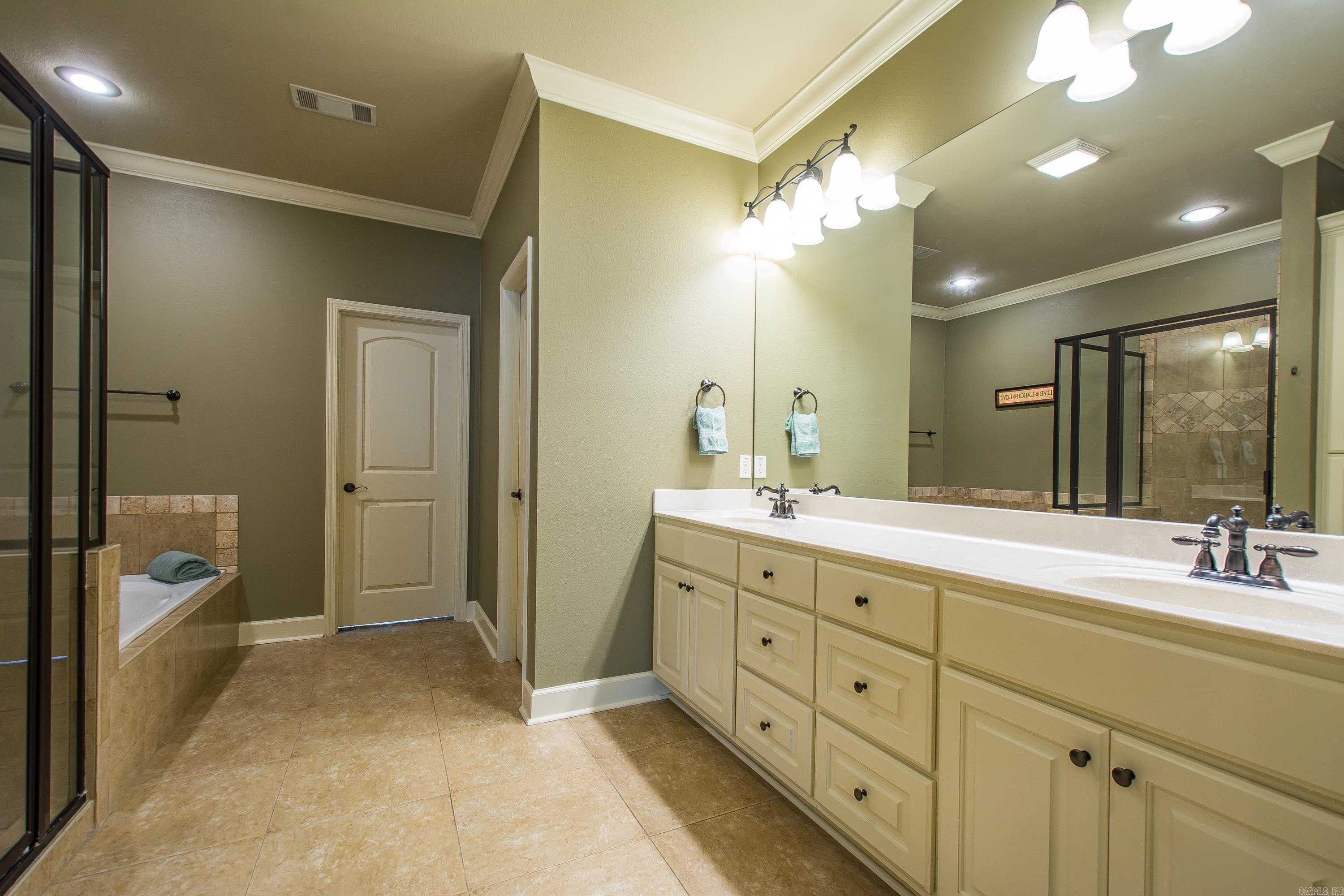 MAUMELLE VALLEY ESTATES - Residential