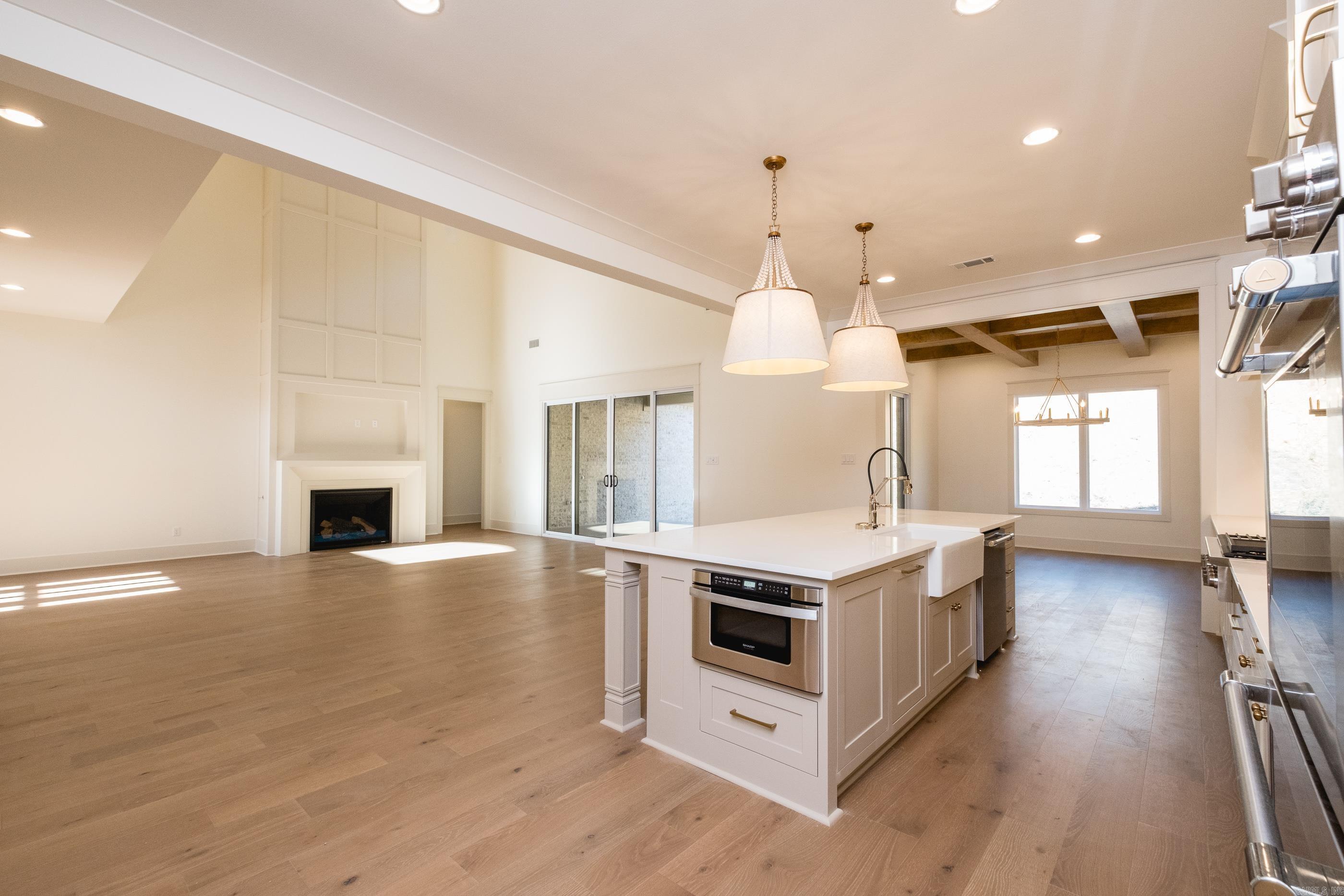 CHENAL VALLEY ABINGTON COURT - Residential