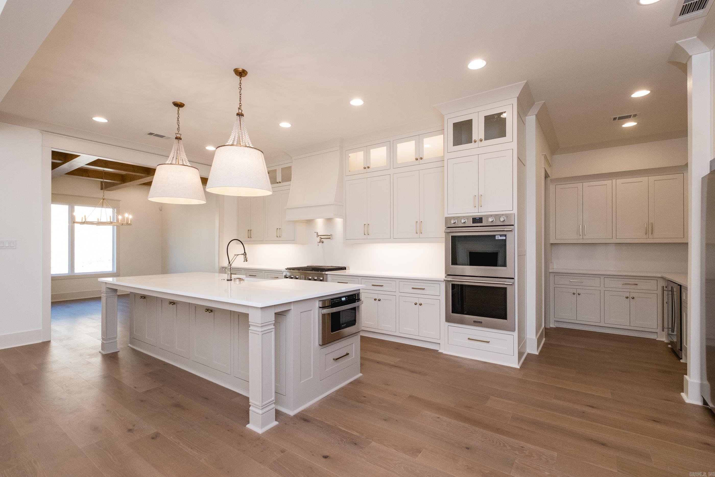 CHENAL VALLEY ABINGTON COURT - Residential