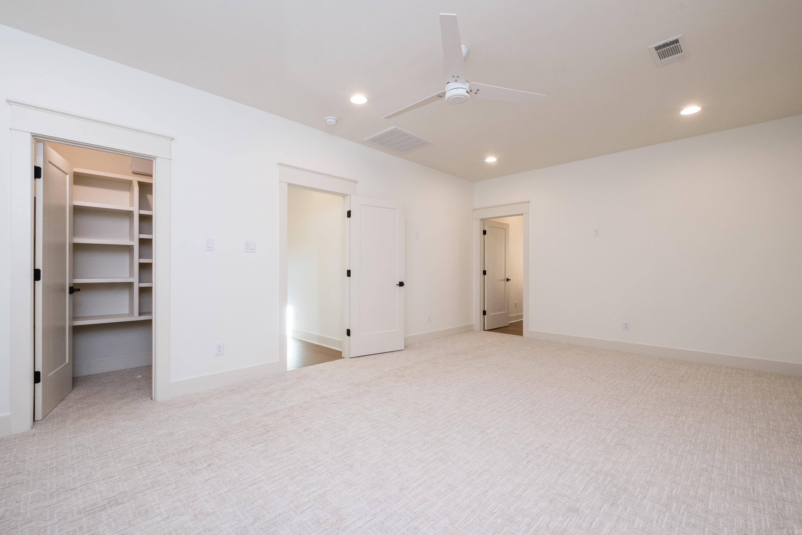 CHENAL VALLEY ABINGTON COURT - Residential