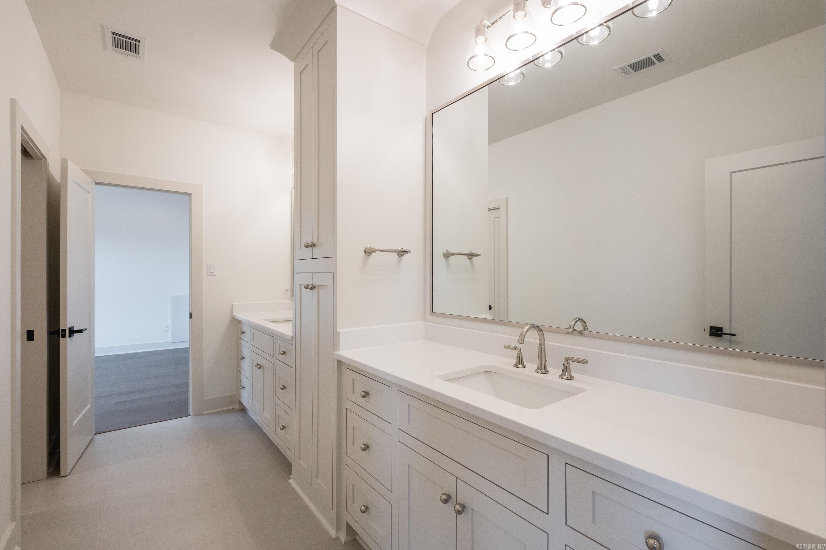 CHENAL VALLEY ABINGTON COURT - Residential