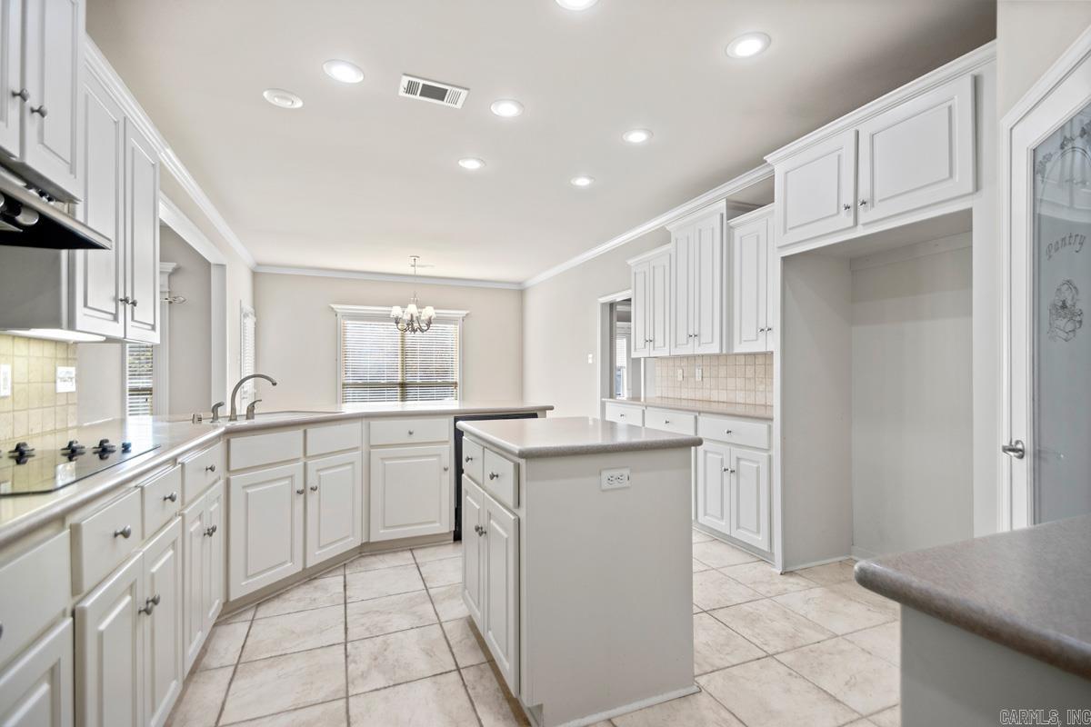 MAUMELLE VALLEY ESTATES - Residential