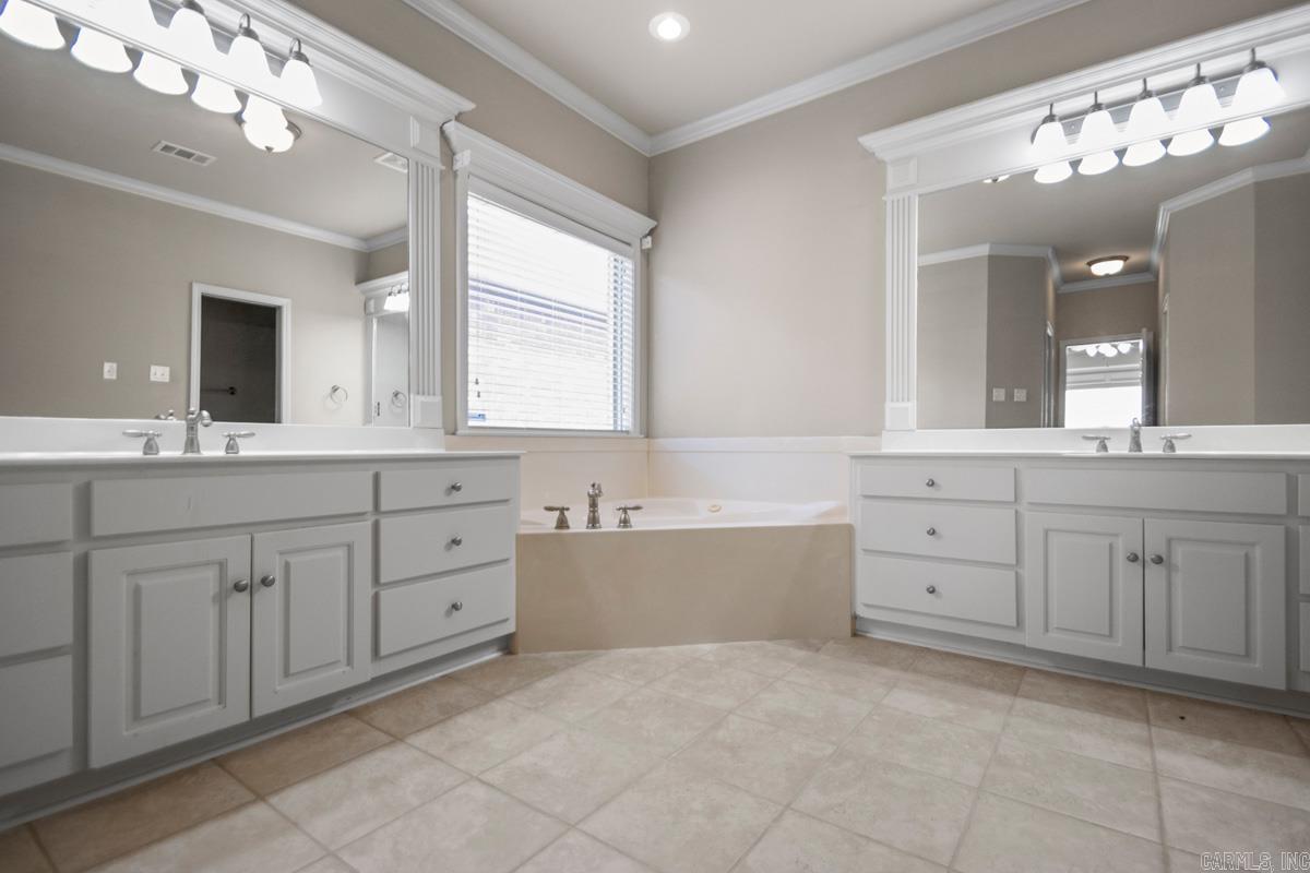 MAUMELLE VALLEY ESTATES - Residential