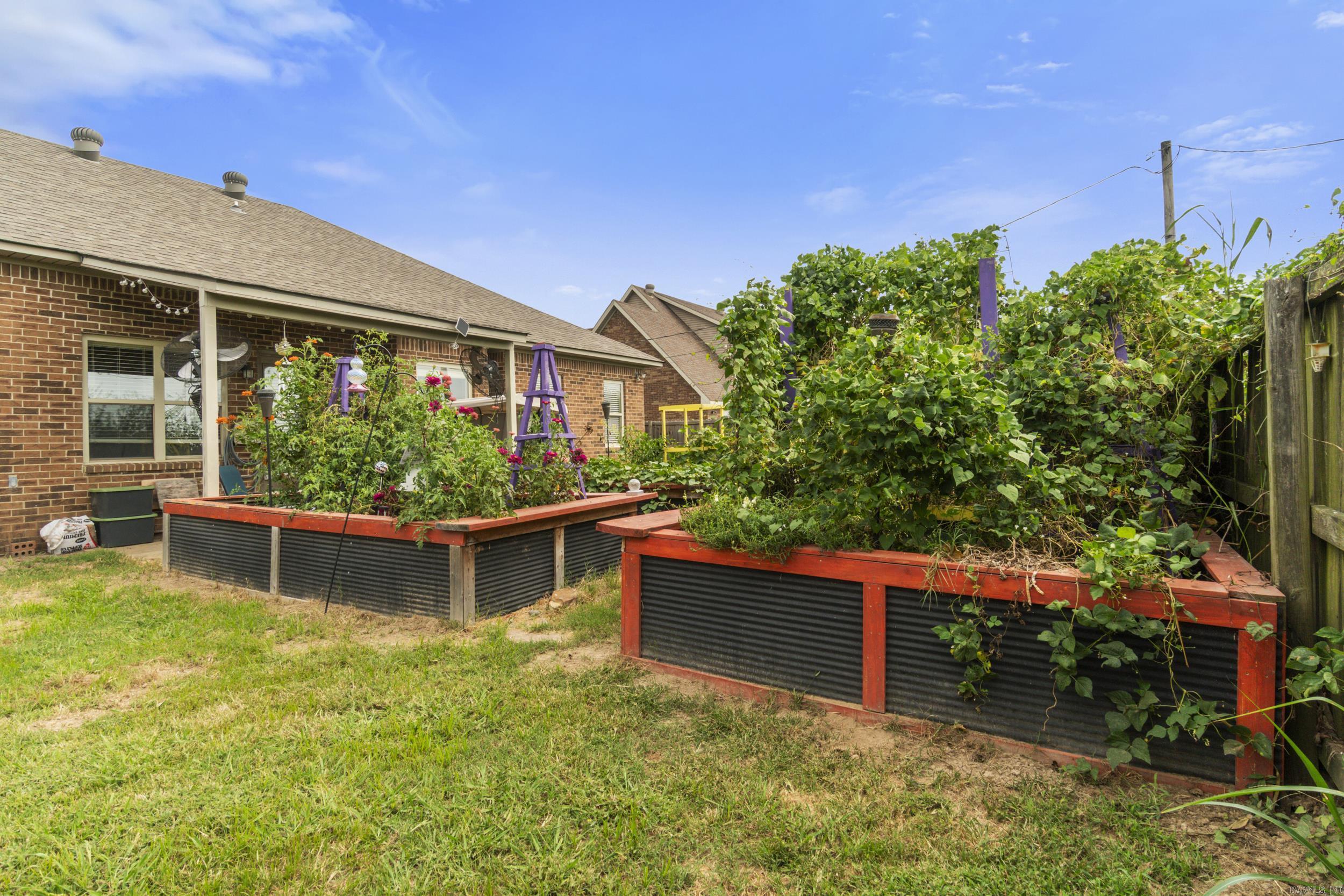POPLAR ACRES ADDITION - Residential