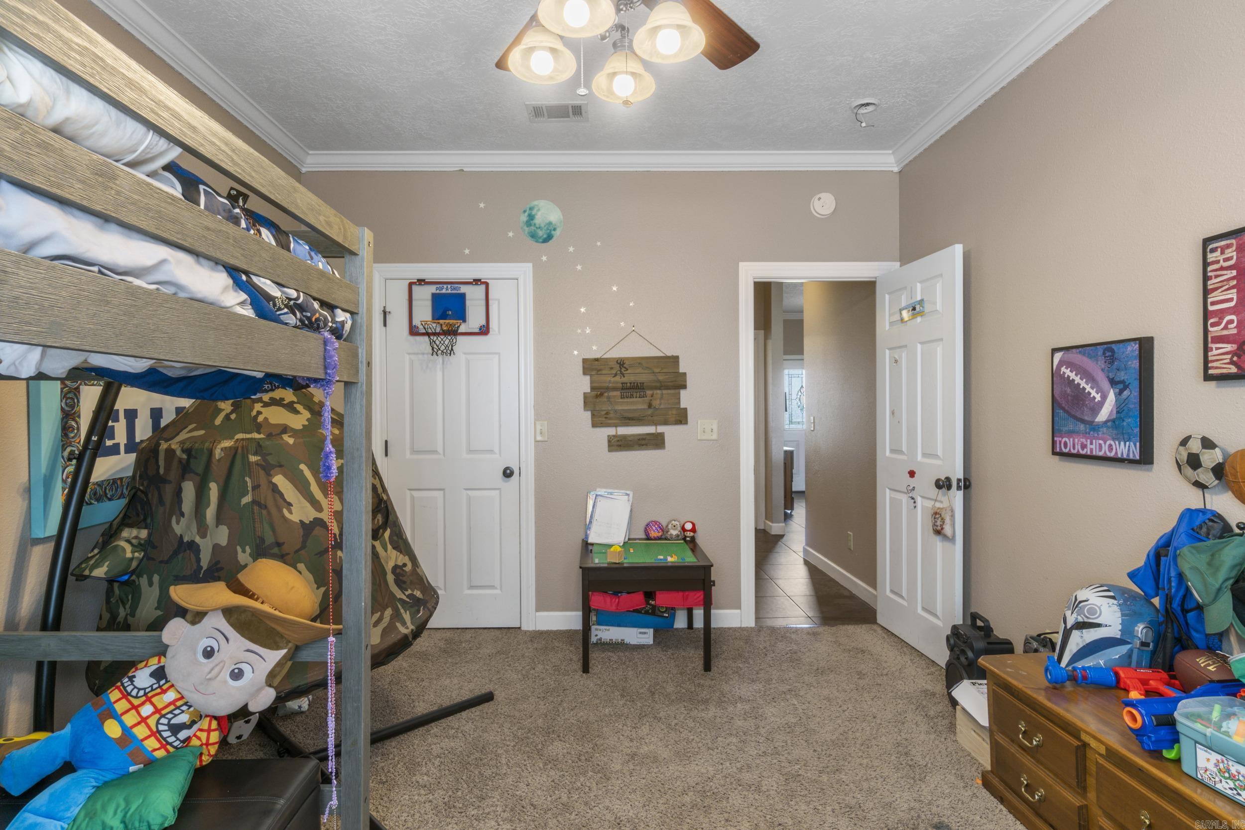 POPLAR ACRES ADDITION - Residential
