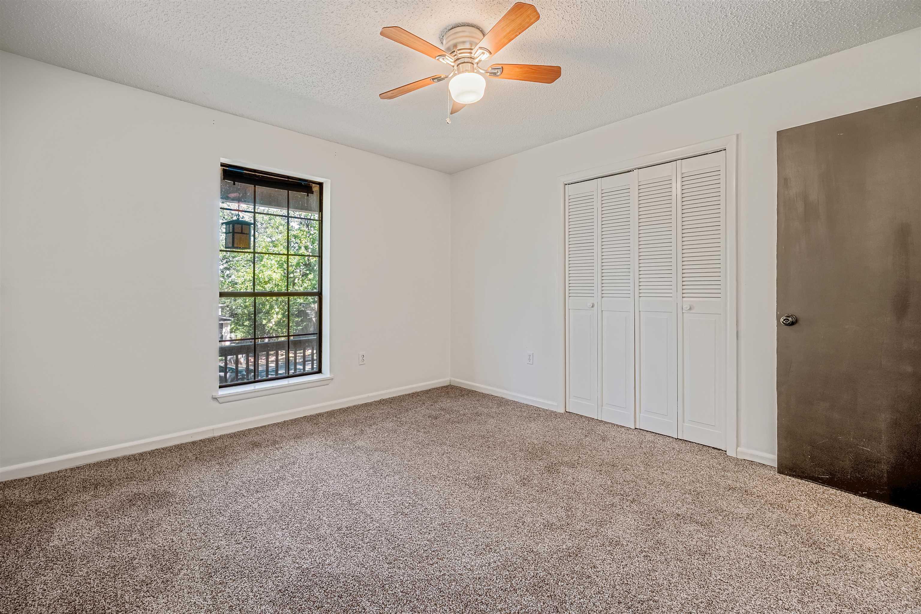 STONELEDGE TO COOK MTN VIL - Residential
