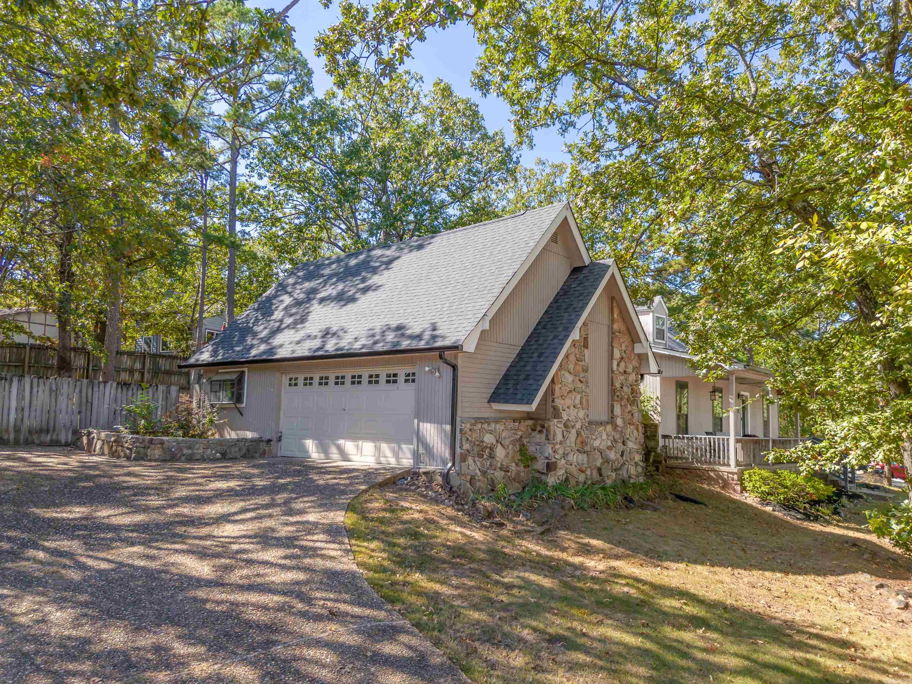 STONELEDGE TO COOK MTN VIL - Residential
