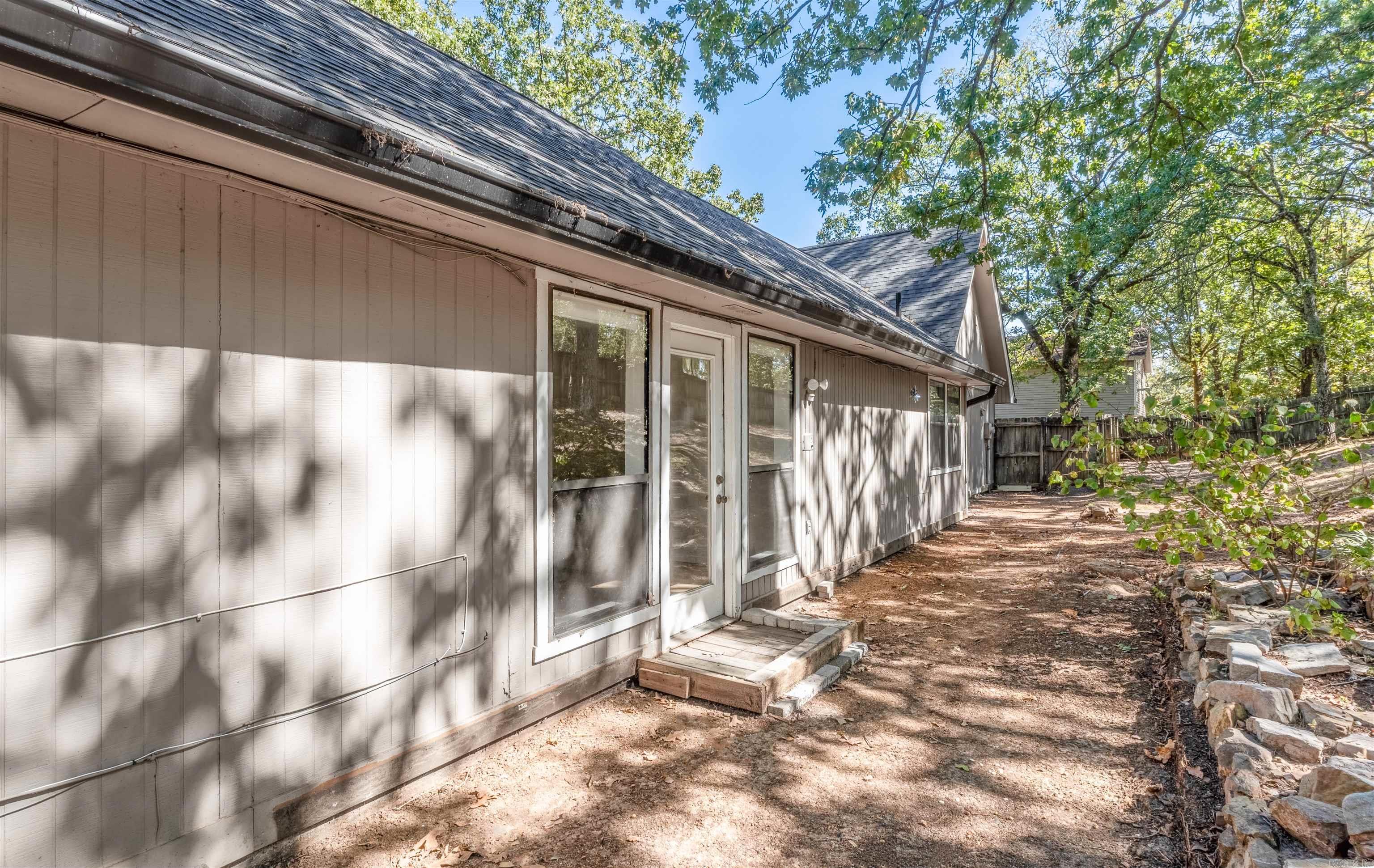 STONELEDGE TO COOK MTN VIL - Residential