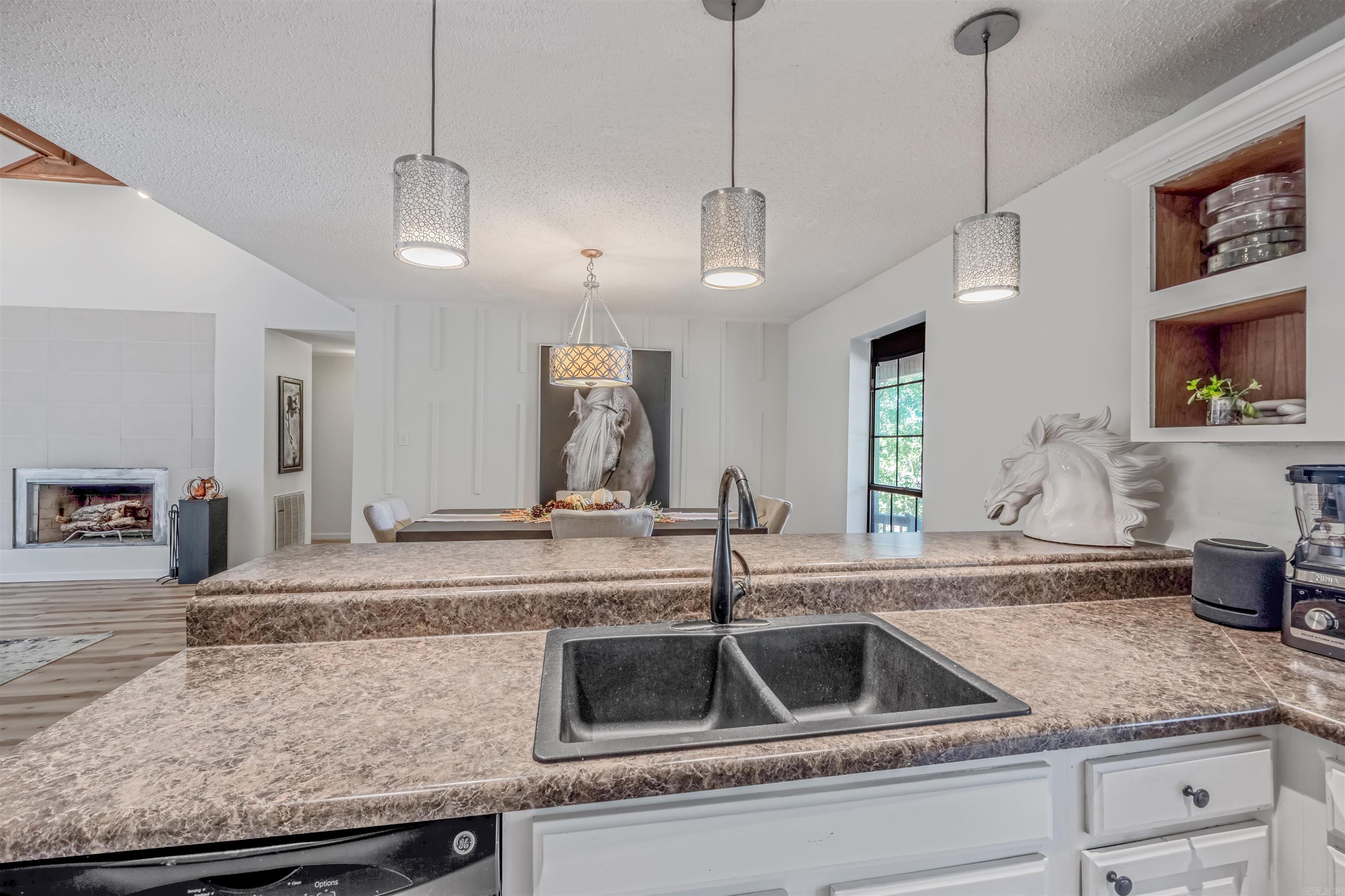 STONELEDGE TO COOK MTN VIL - Residential