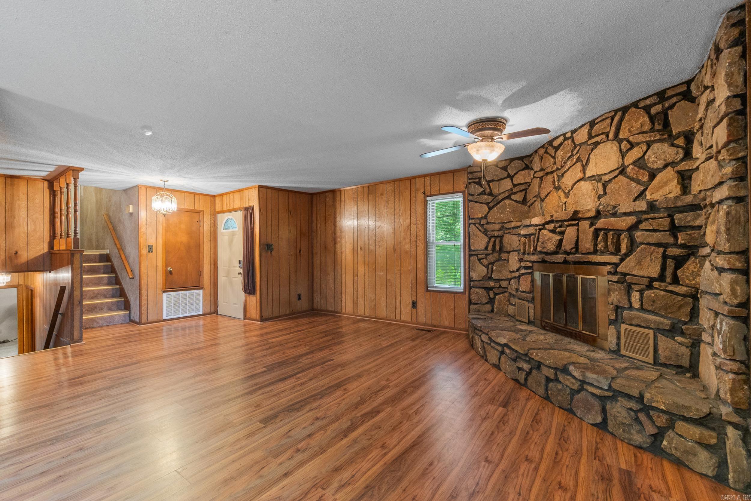 RAMBLE ESTATES - Residential