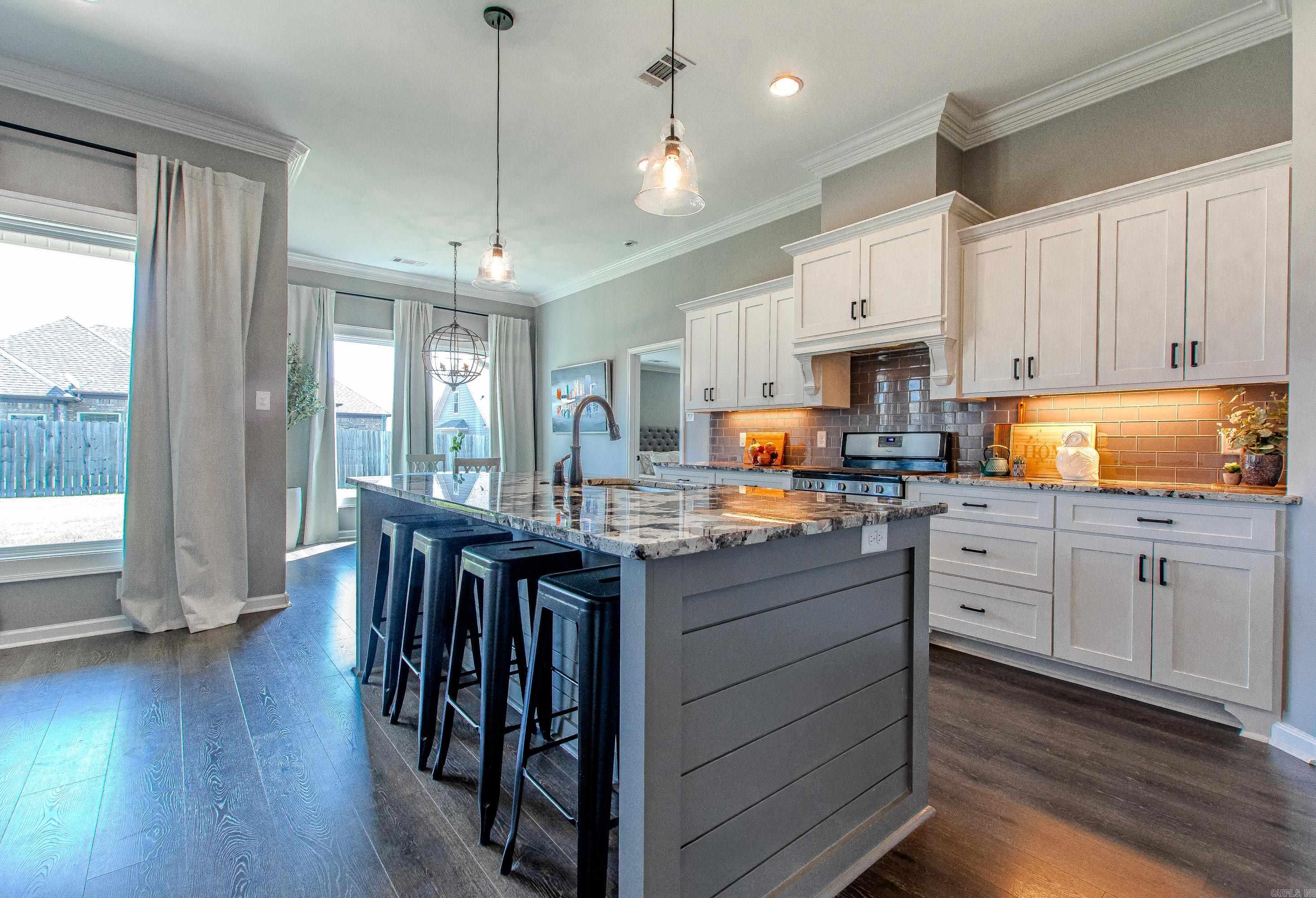 KENSINGTON PLACE - Residential