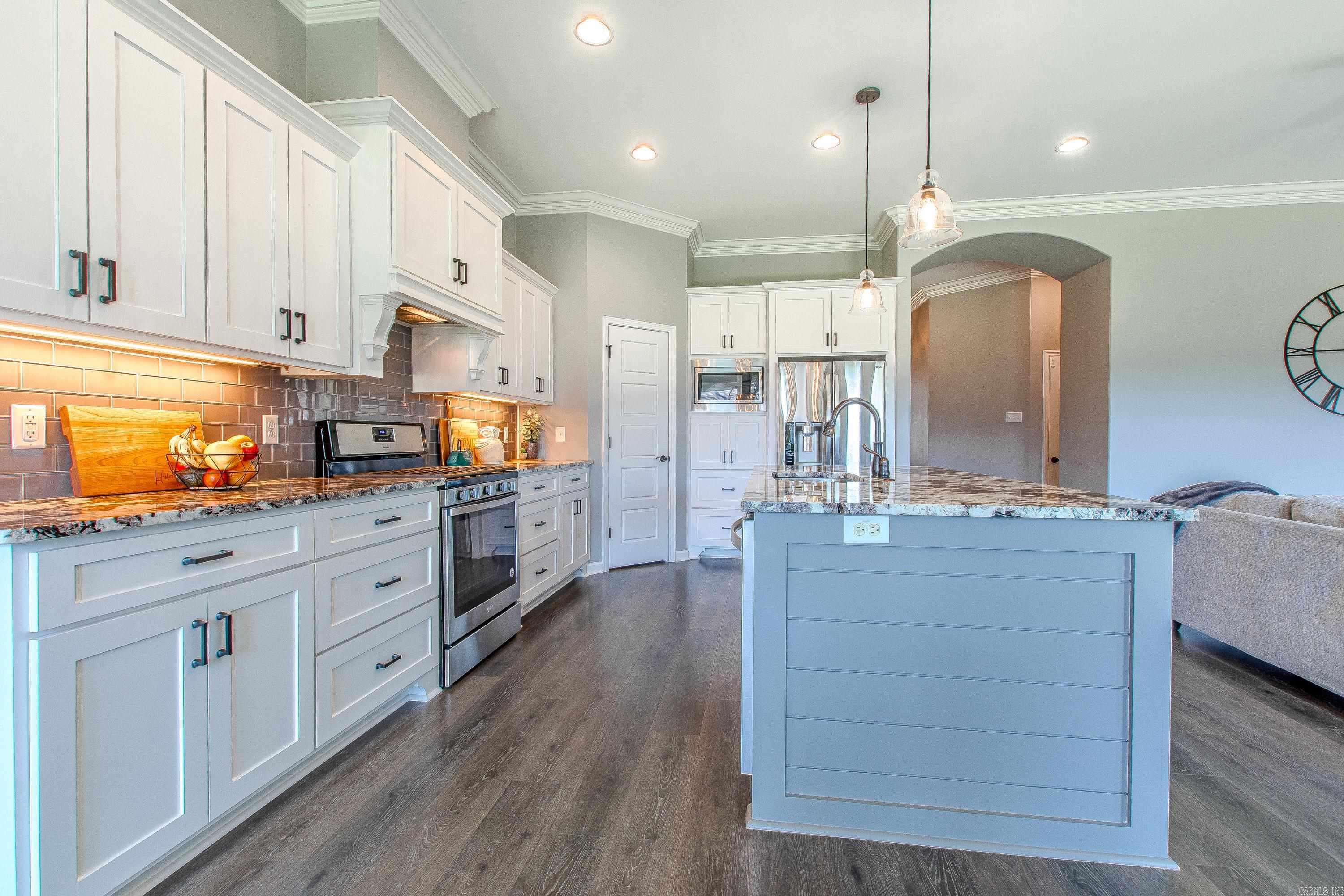 KENSINGTON PLACE - Residential