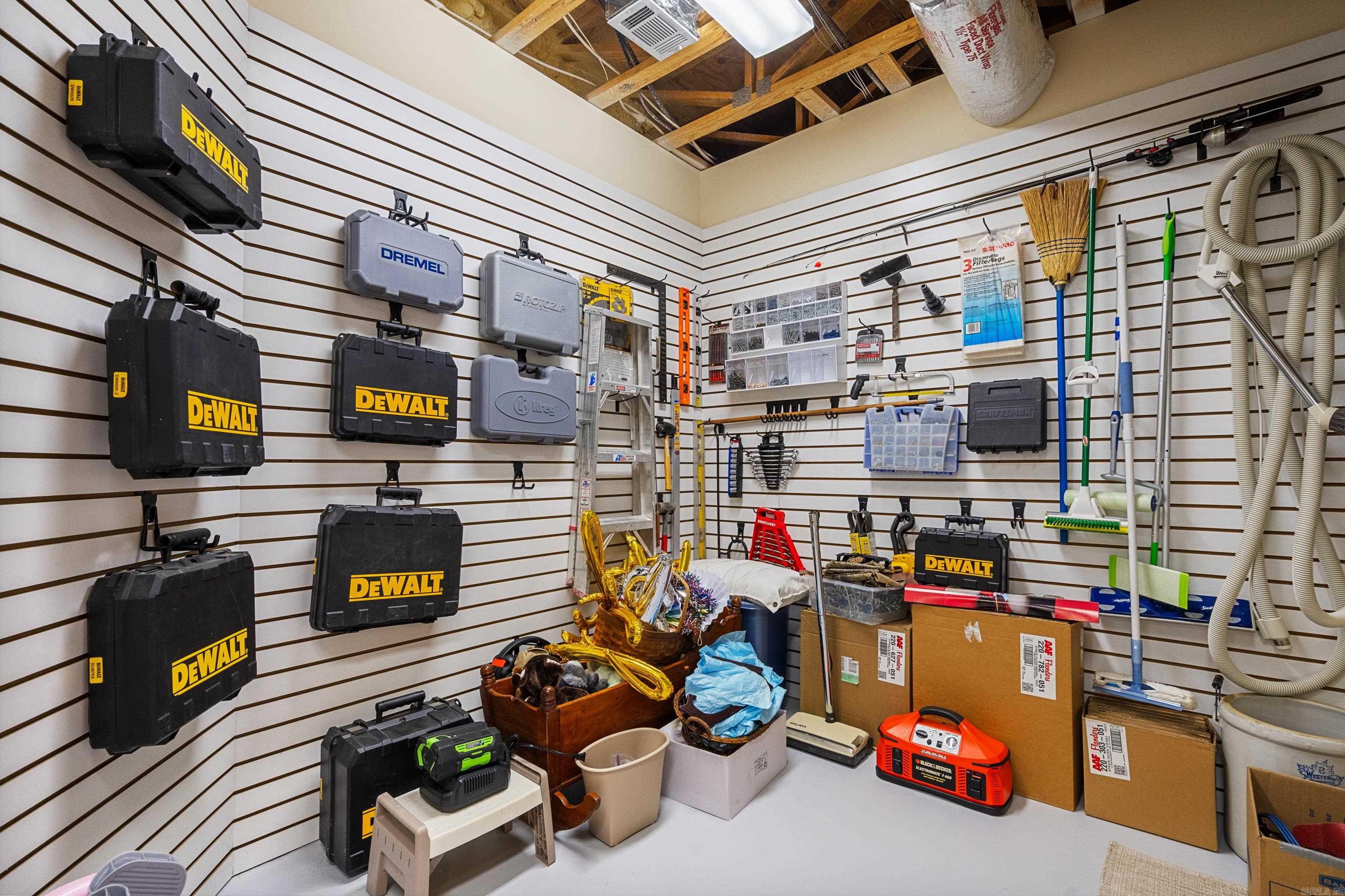 Stonegate Shores - Residential